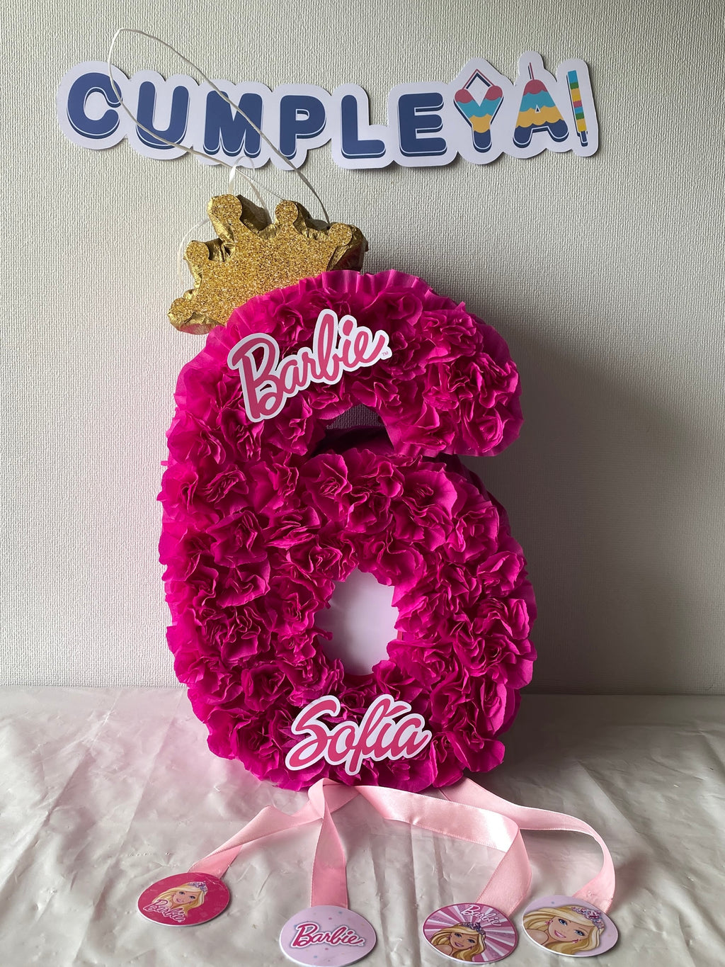 PIÑATA BARBIE NÚMERO 6 DE FLORES 40CM PREMIUM