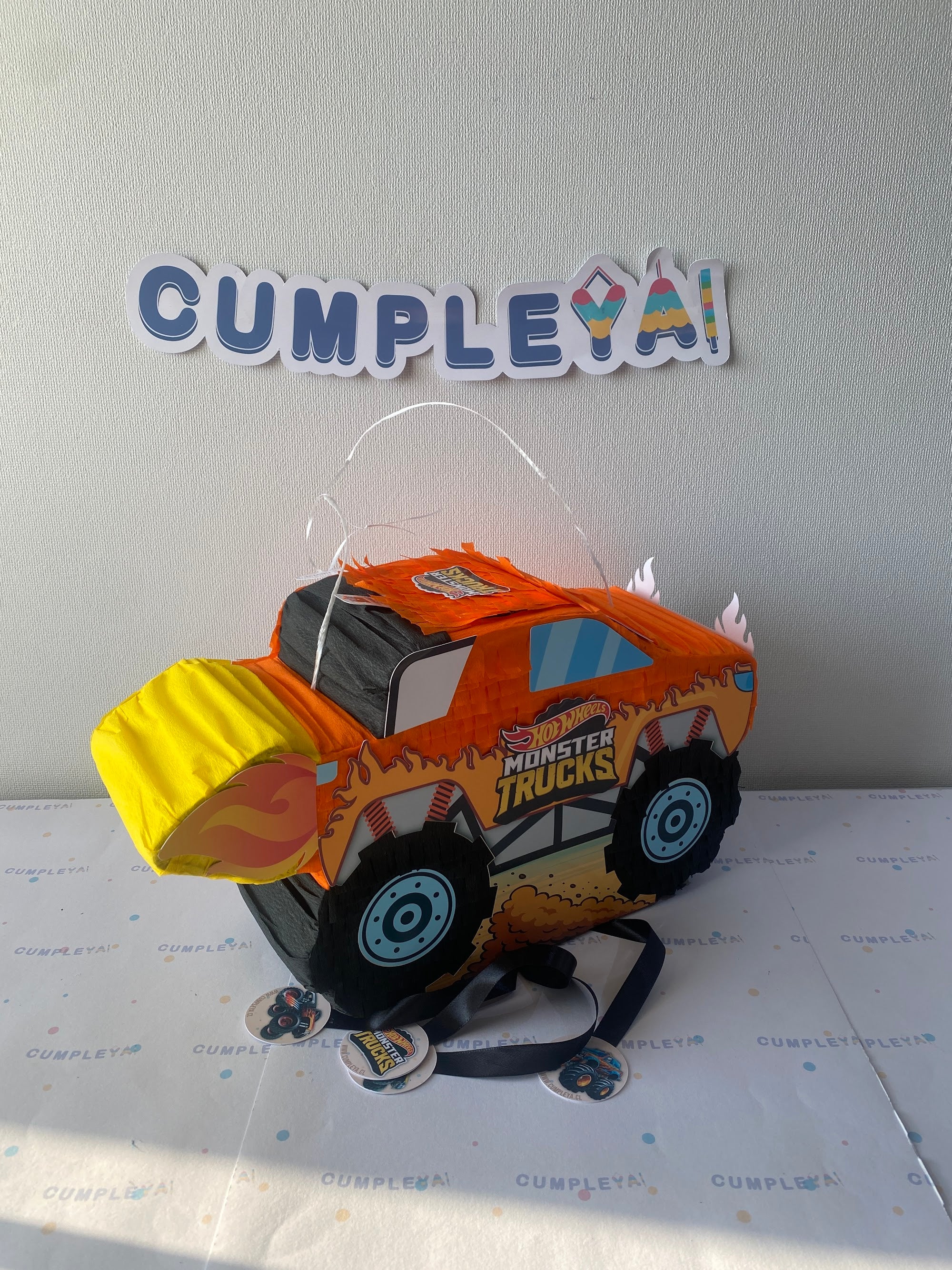 PIÑATA MONSTER TRUCK 40CM PREMIUM