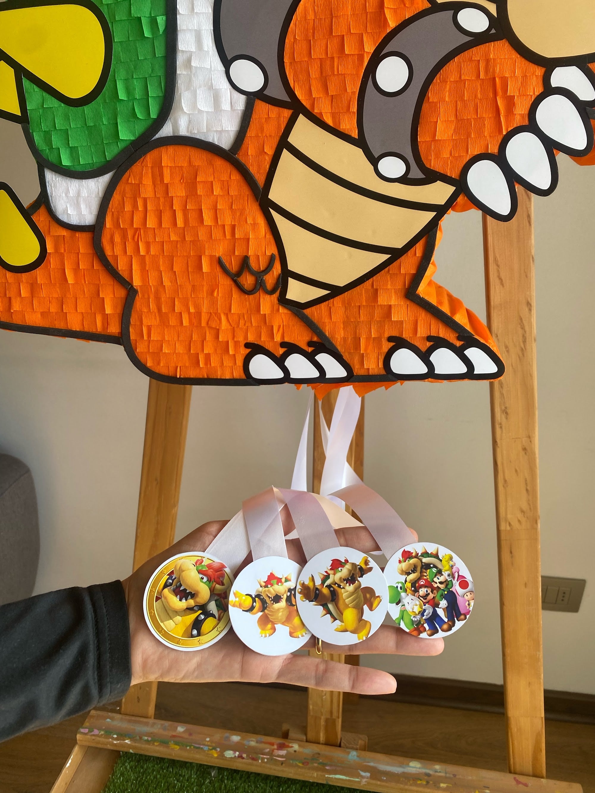 PIÑATA BOWSER DE MARIO BROS 60CM PREMIUM