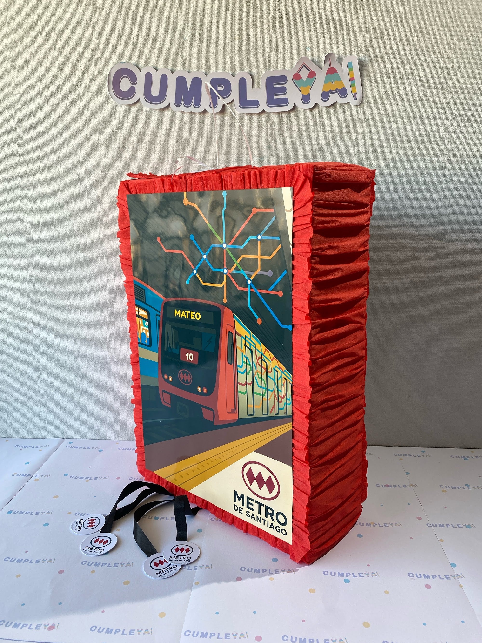 PIÑATA LOGO METRO SANTIAGO RECTANGULAR EXPRÉS 50CM