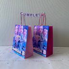 BOLSA SORPRESA 16 × 21 × 8 CM GUERRERA KPOP