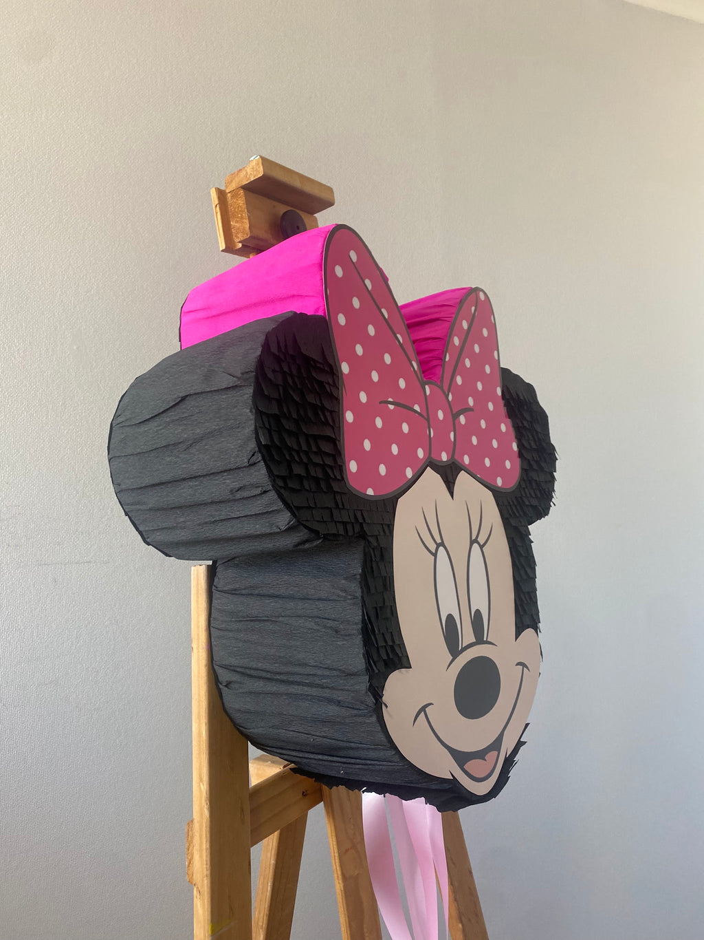 PIÑATA MINNIE MOUSE 40CM PREMIUM