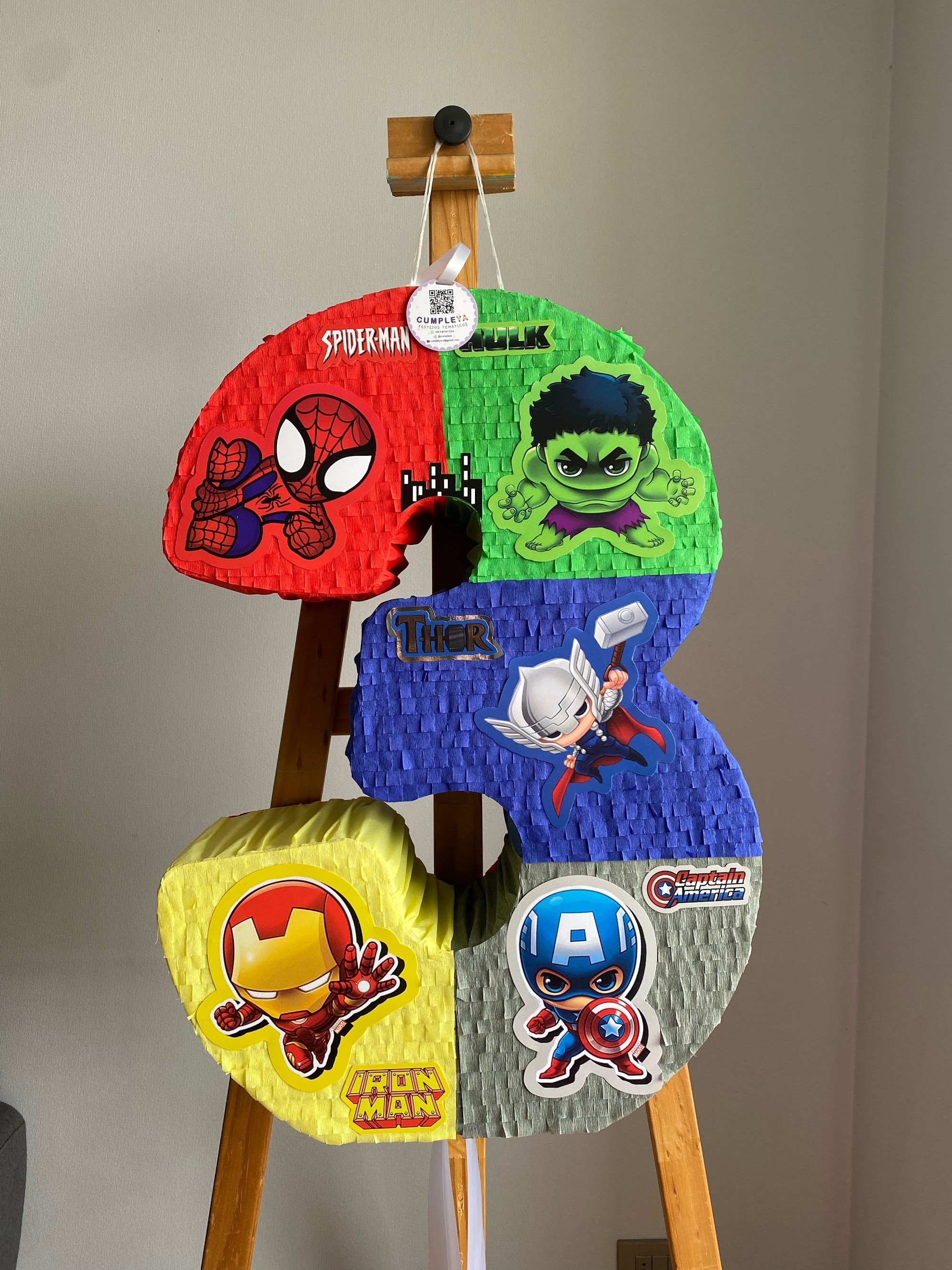 PIÑATA NÚMERO 3 VENGADORES BEBES 60CM PREMIUM