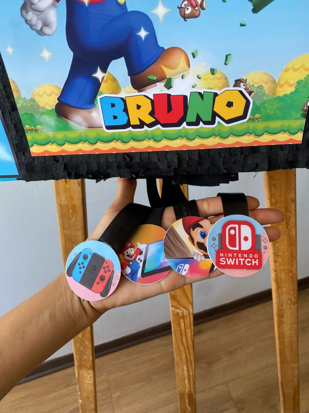 PIÑATA NINTENDO SWITCH 40CM PREMIUM