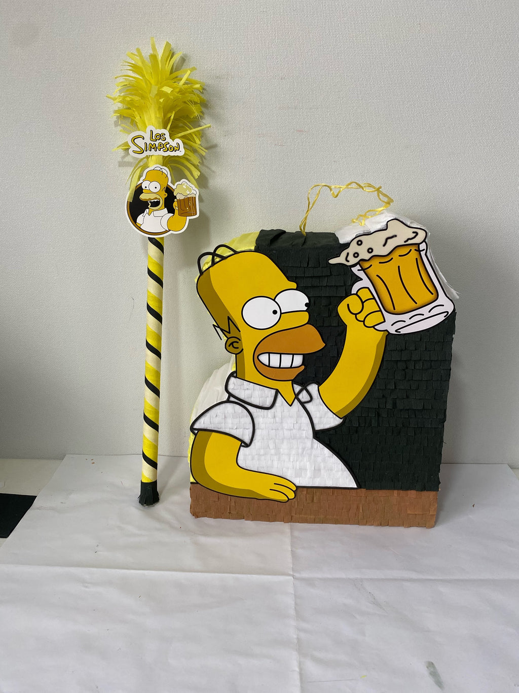 PIÑATA HOMERO SIMPSON 40CM PREMIUM