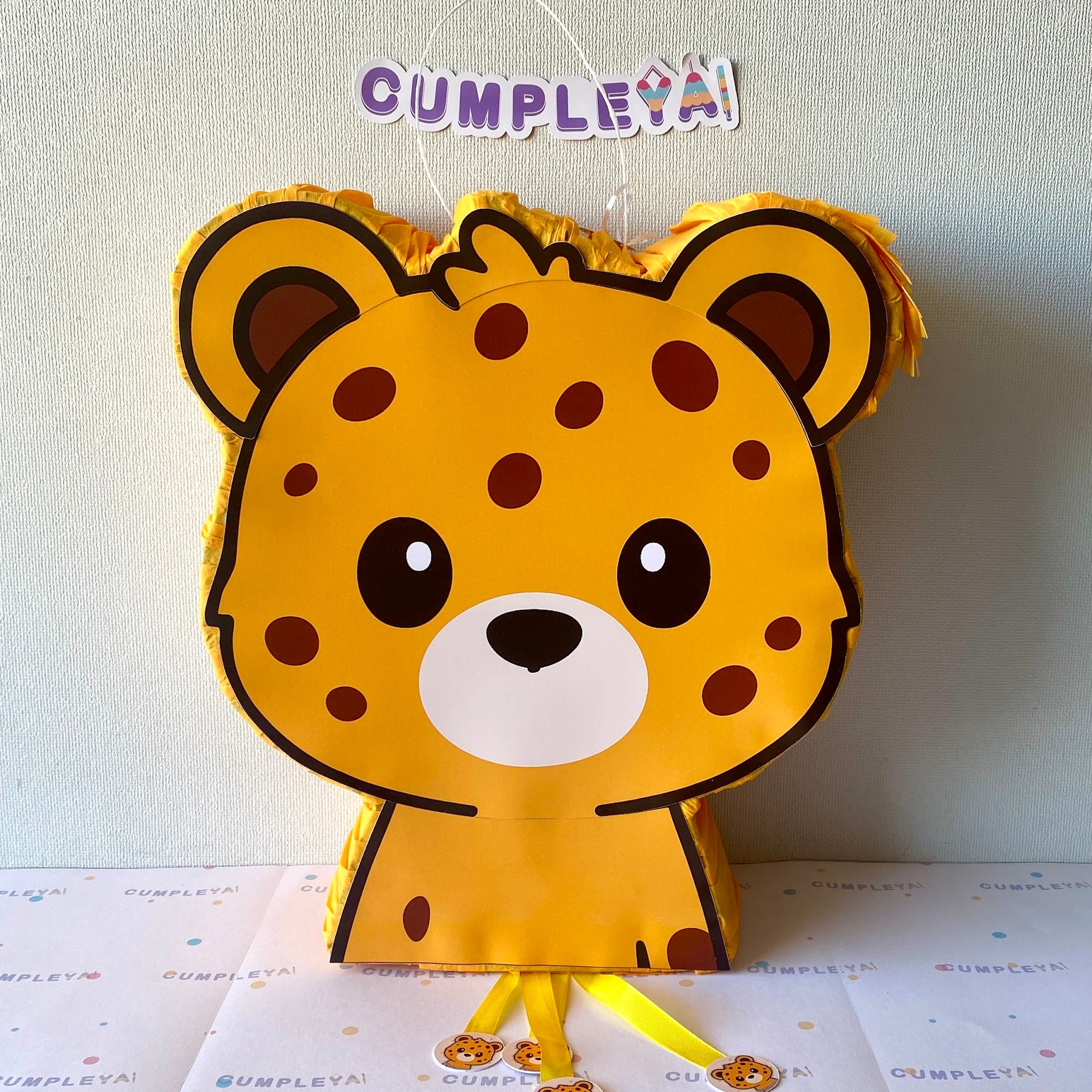 PIÑATA 40 CM CHITA