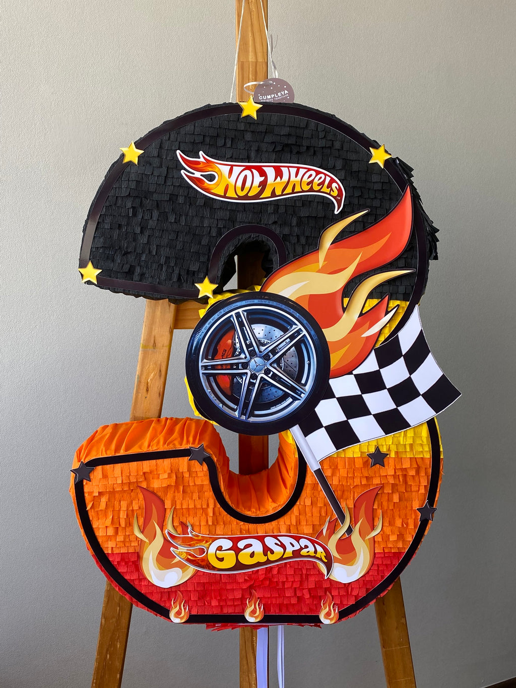 PIÑATA NÚMERO 3 HOT WHEELS 60CM PREMIUM