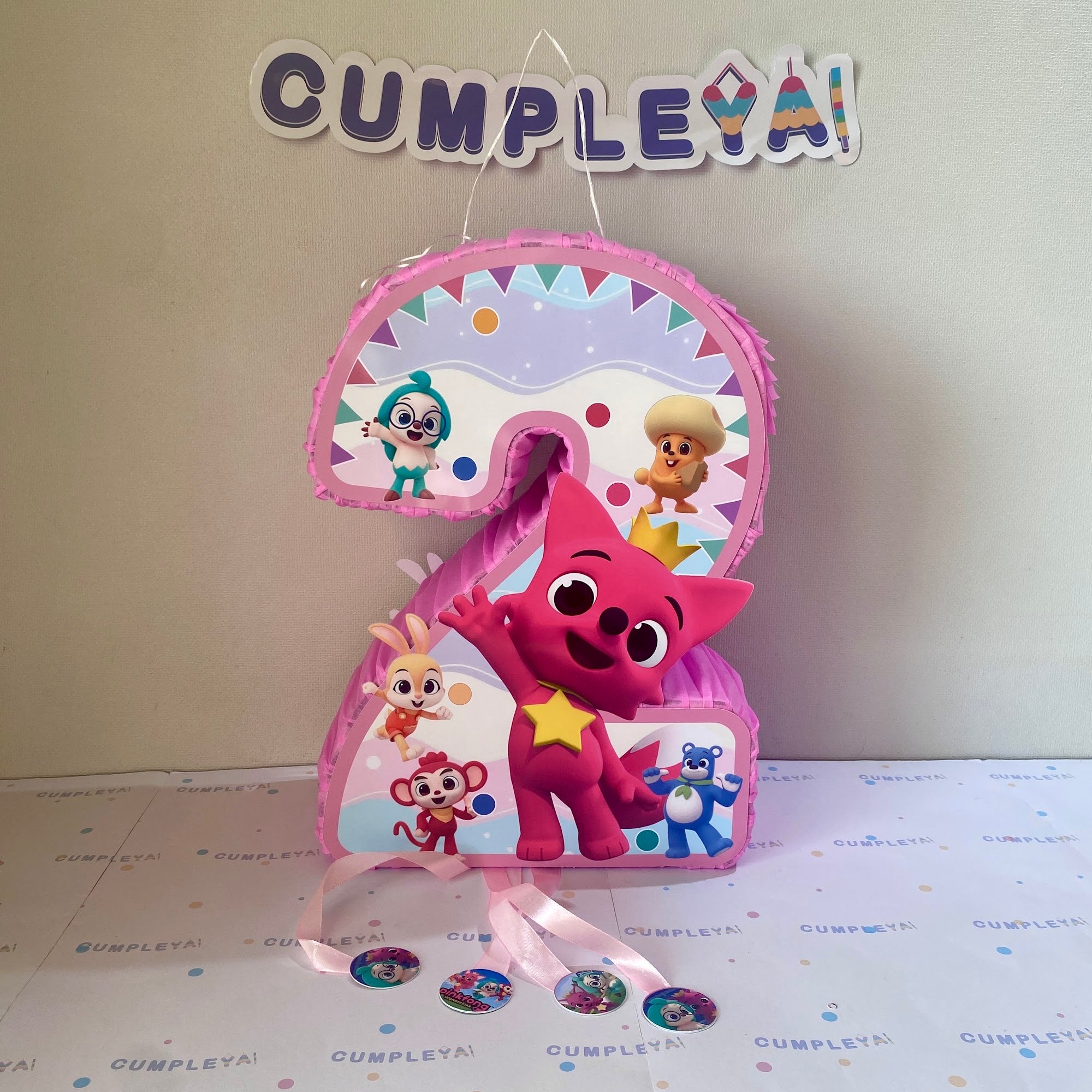 PIÑATA 40 CM NUMERO 2 PINKFONG