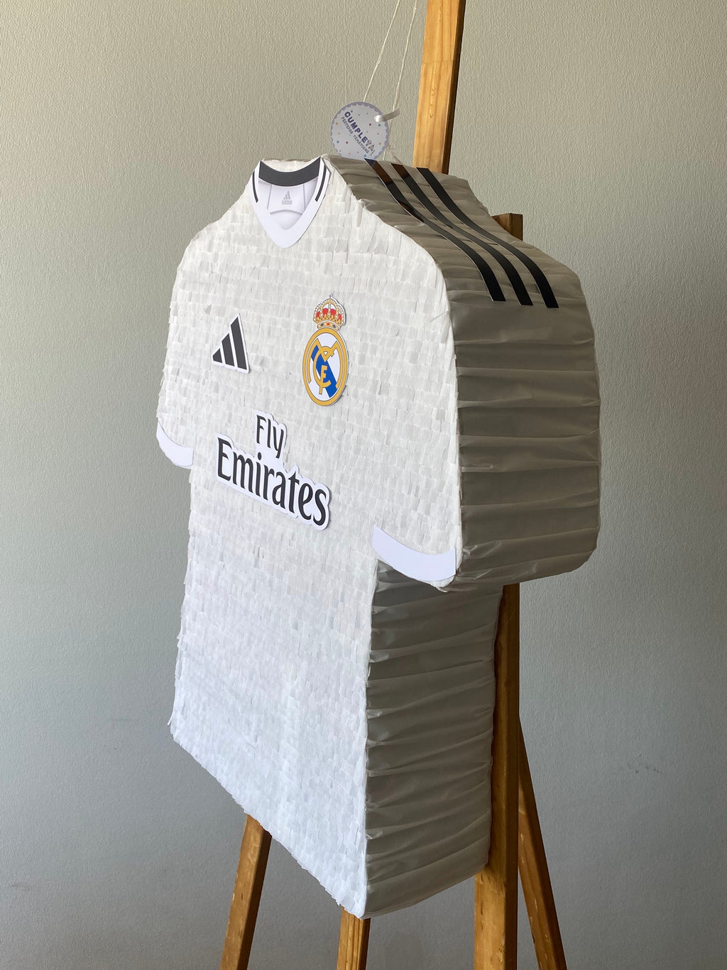 PIÑATA CAMISA REAL MADRID 60CM PREMIUM