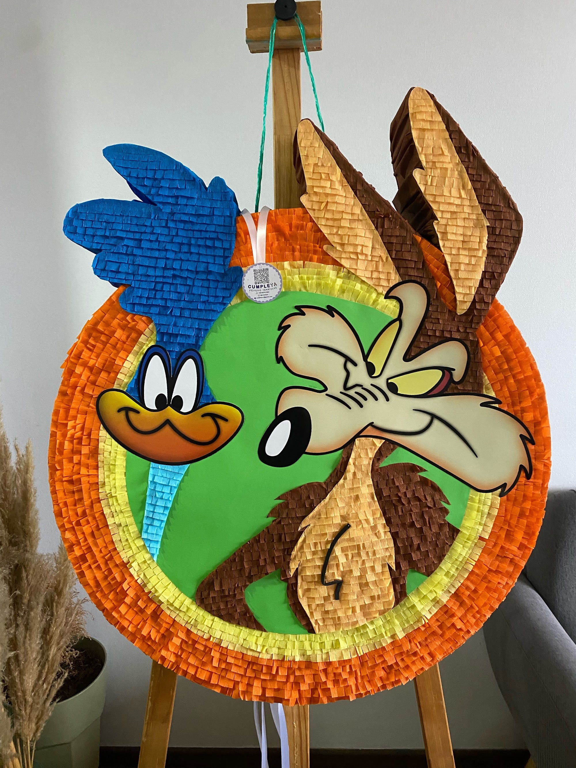PIÑATA CORRE CAMINO Y COYOTE DE LOONEY TUNES 60CM PREMIUM
