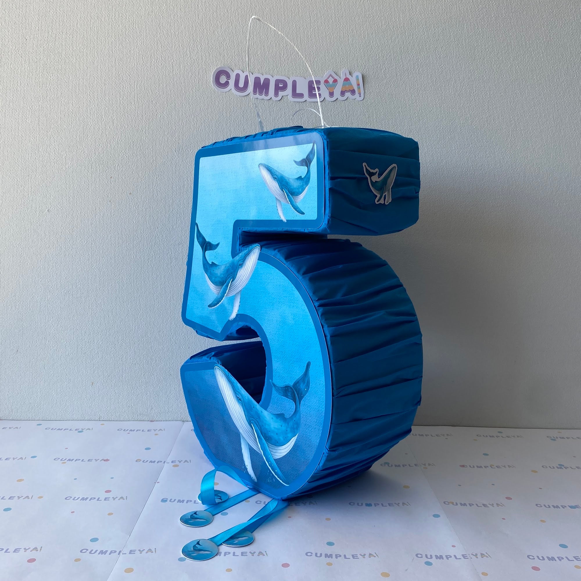 PIÑATA 40 CM NUMERO 5 CON BALLENA