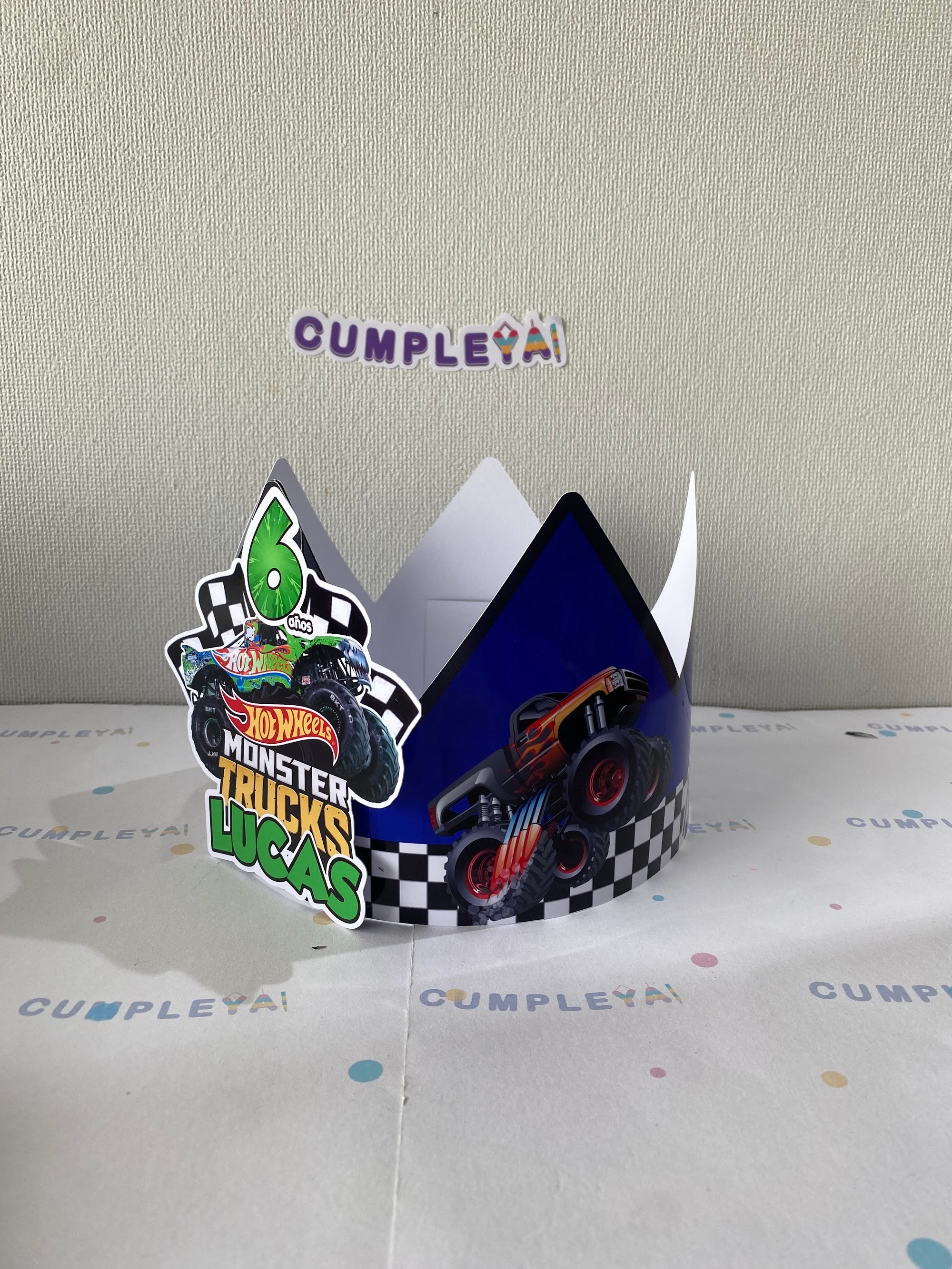 CORONA MONSTER TRUCK AZUL Y VERDE 62X14CM