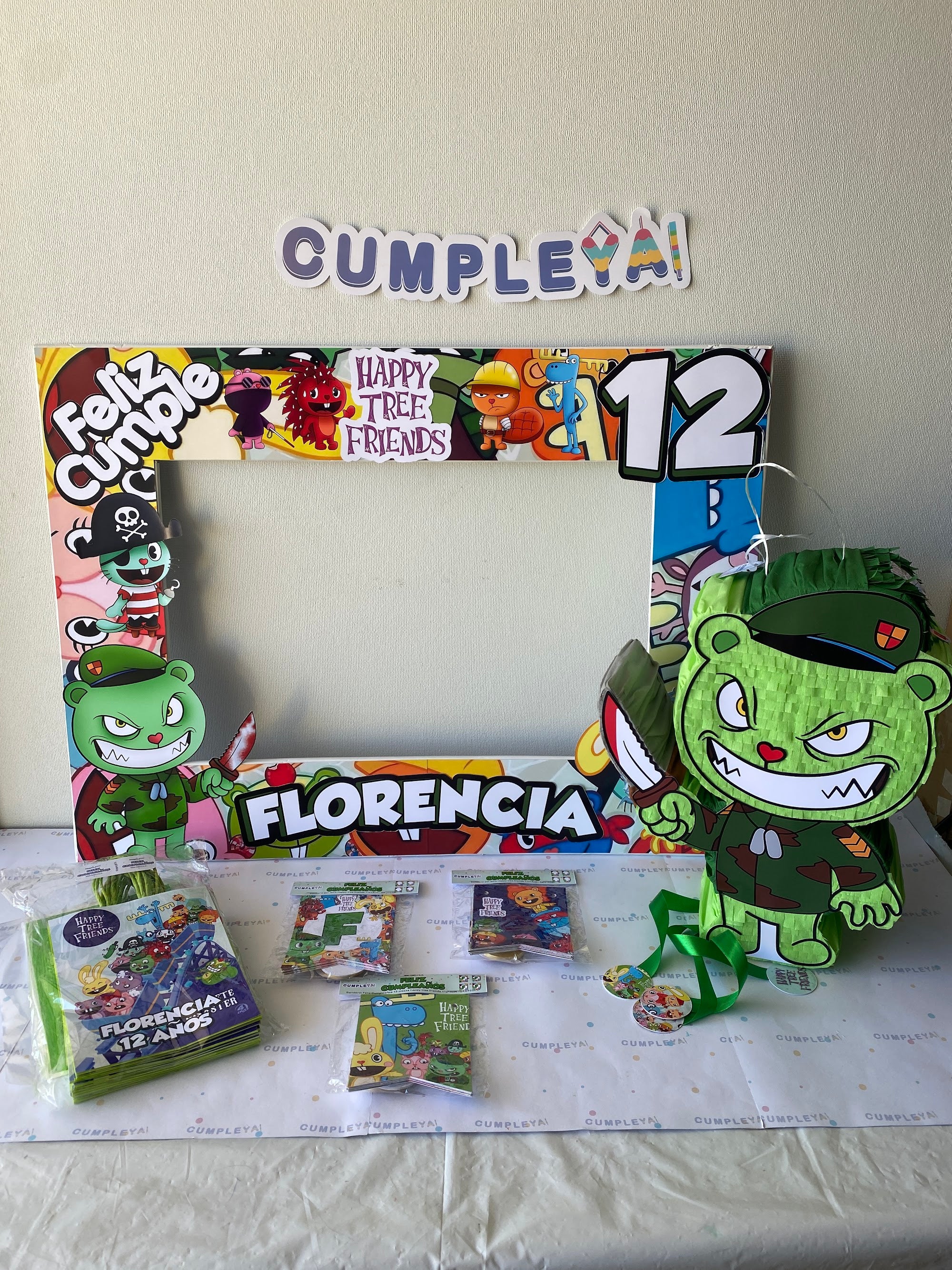 PIÑATA FLIPY MALVADO 40CM PREMIUM