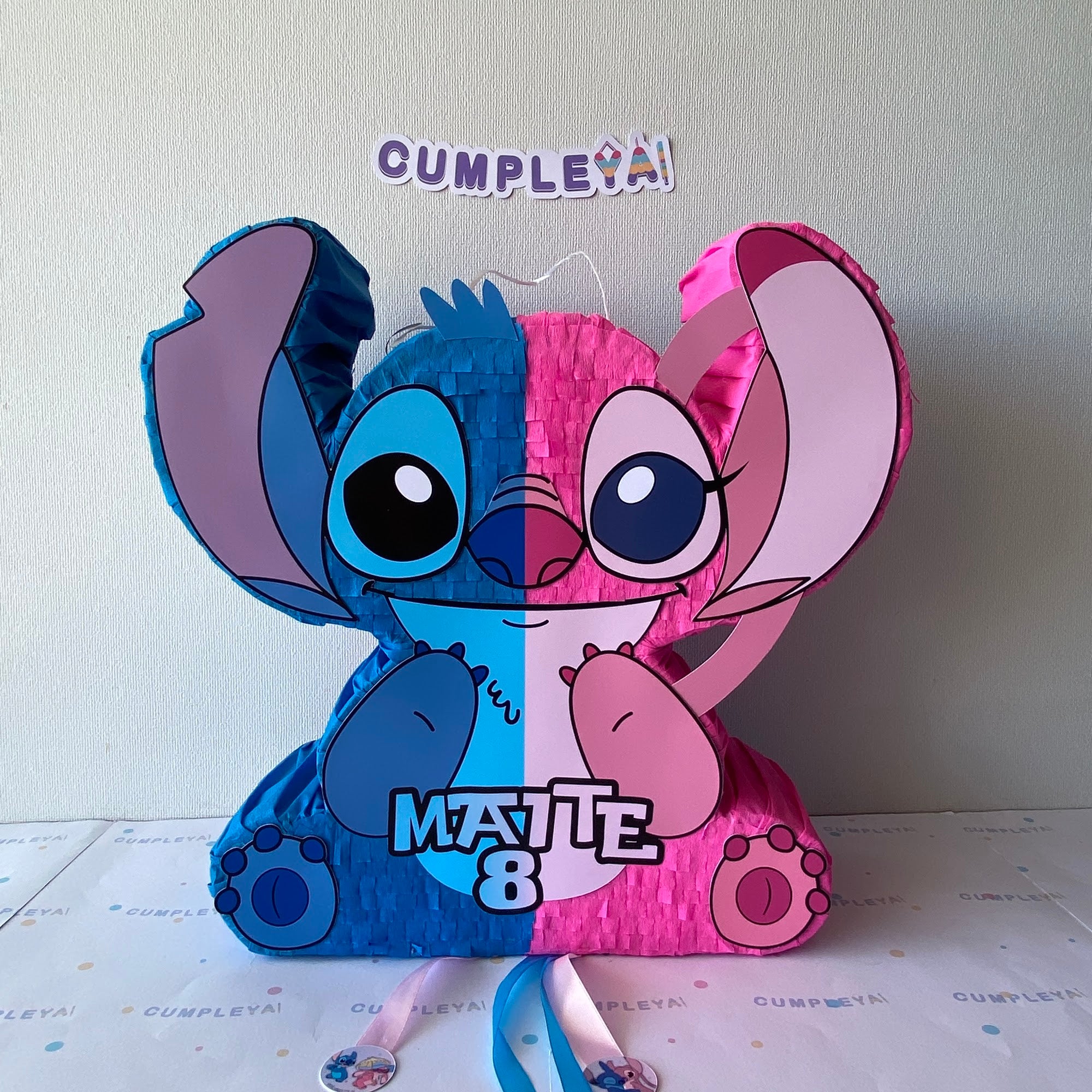 PIÑATA STITCH Y ÁNGELA MANOS ARRIBA 40CM PREMIUM