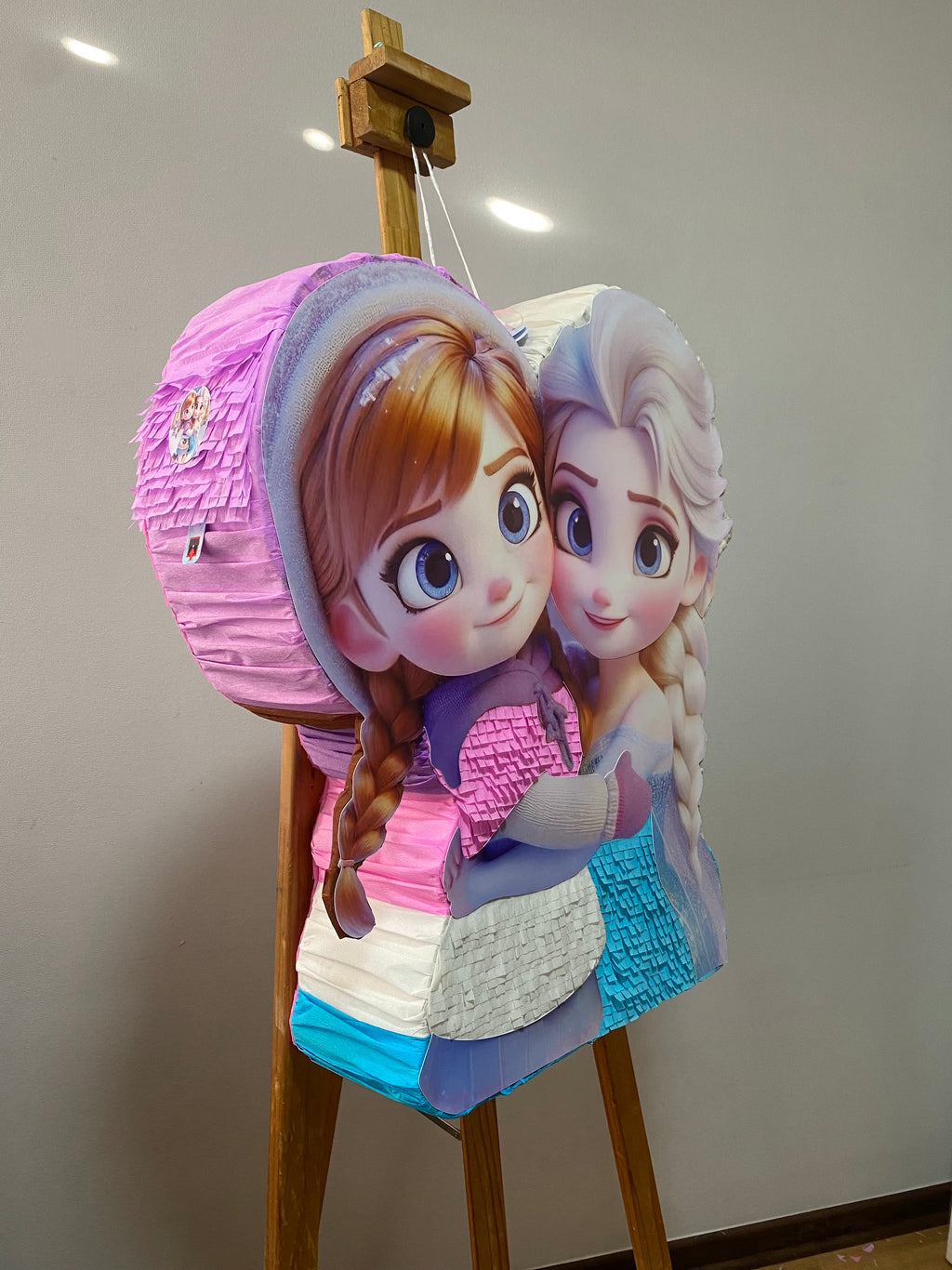 PIÑATA ELSA Y ANNA BEBE 60CM PREMIUM