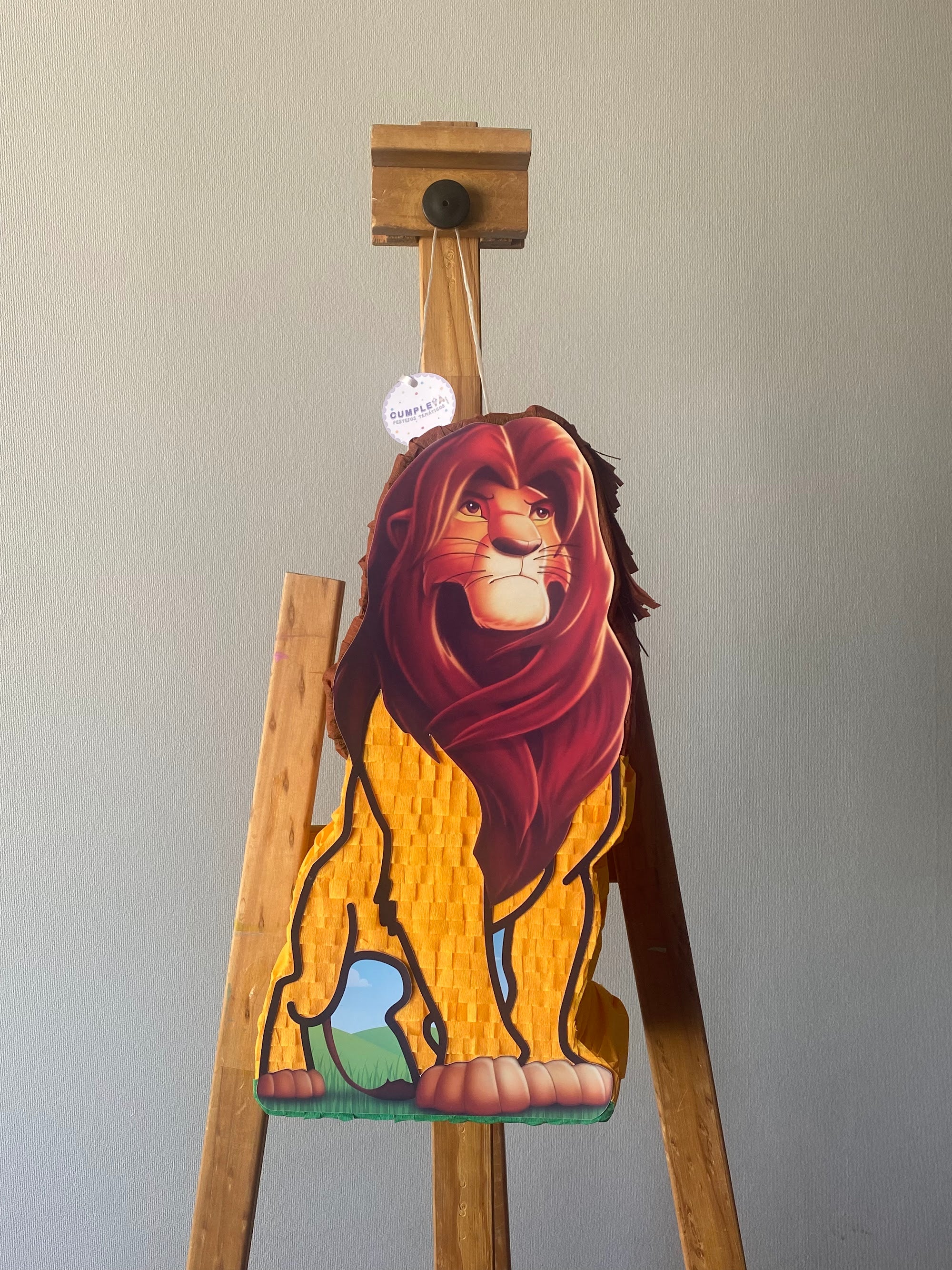 PIÑATA SIMBA ADULTO 40CM PREMIUM