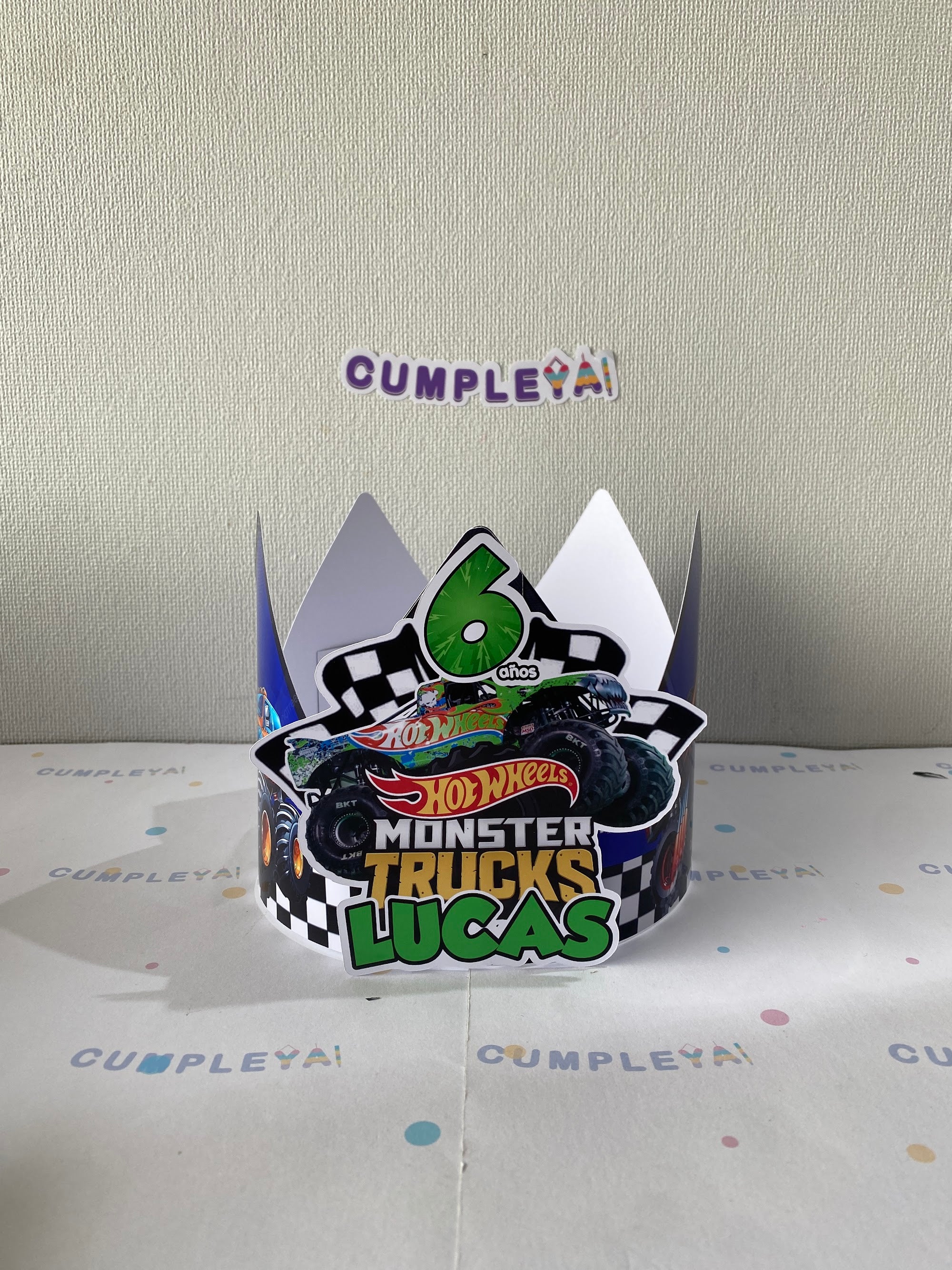 CORONA MONSTER TRUCK AZUL Y VERDE 62X14CM