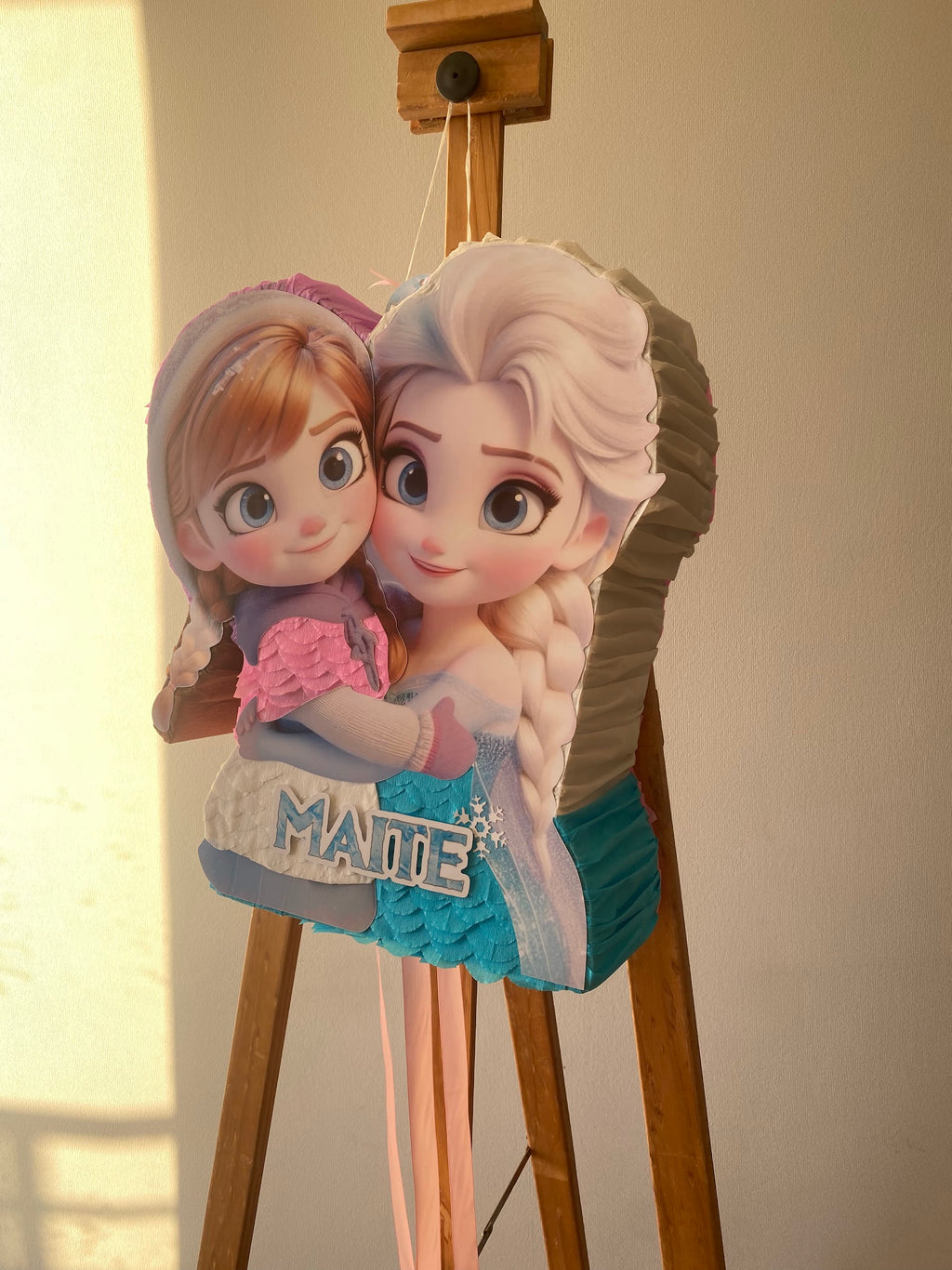 PIÑATA ELSA Y ANA BEBE 40CM PREMIUM