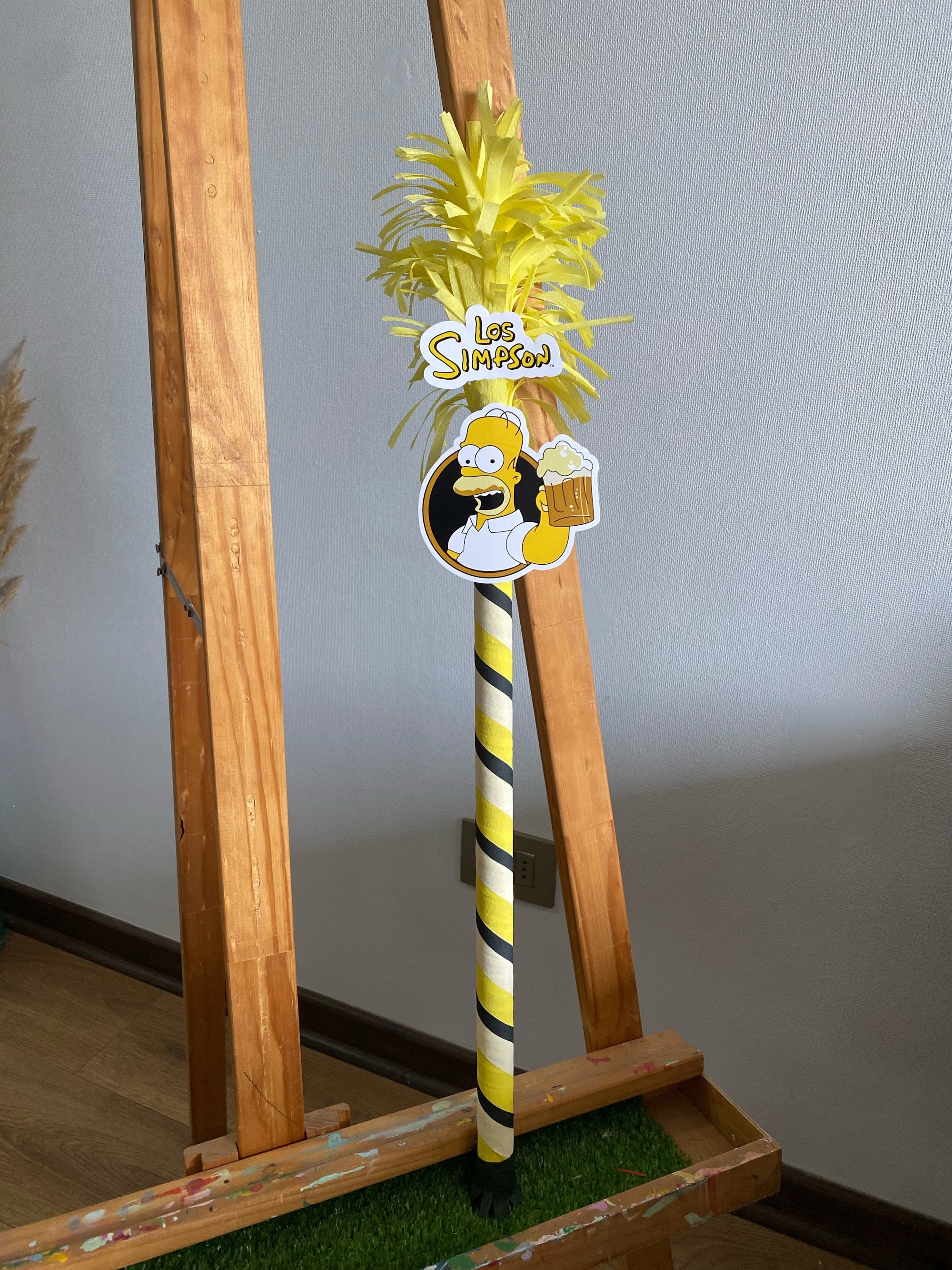 PIÑATA HOMERO SIMPSON 40CM PREMIUM