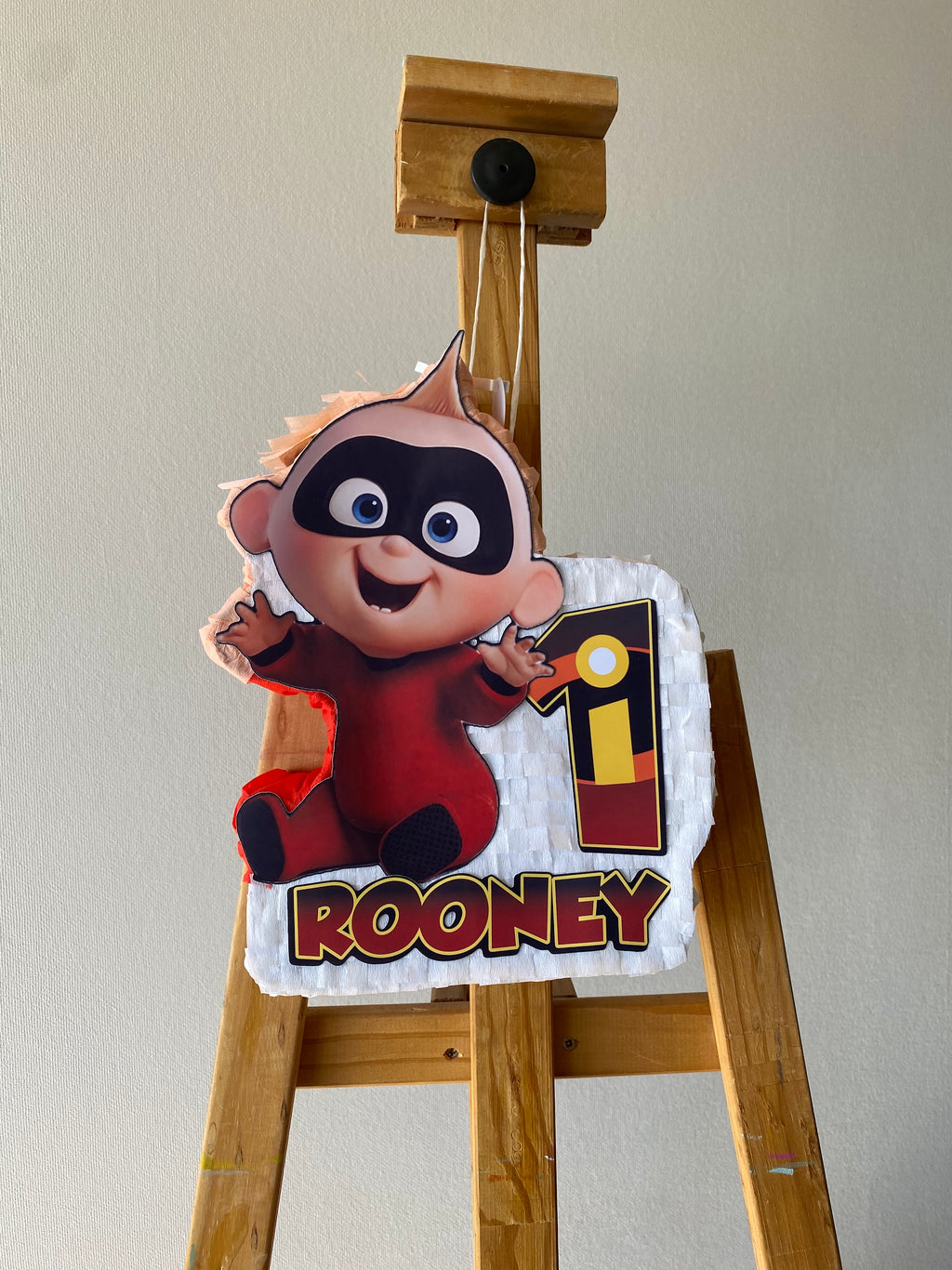 PIÑATA JANK DE LOS INCREÍBLES 40CM PREMIUM