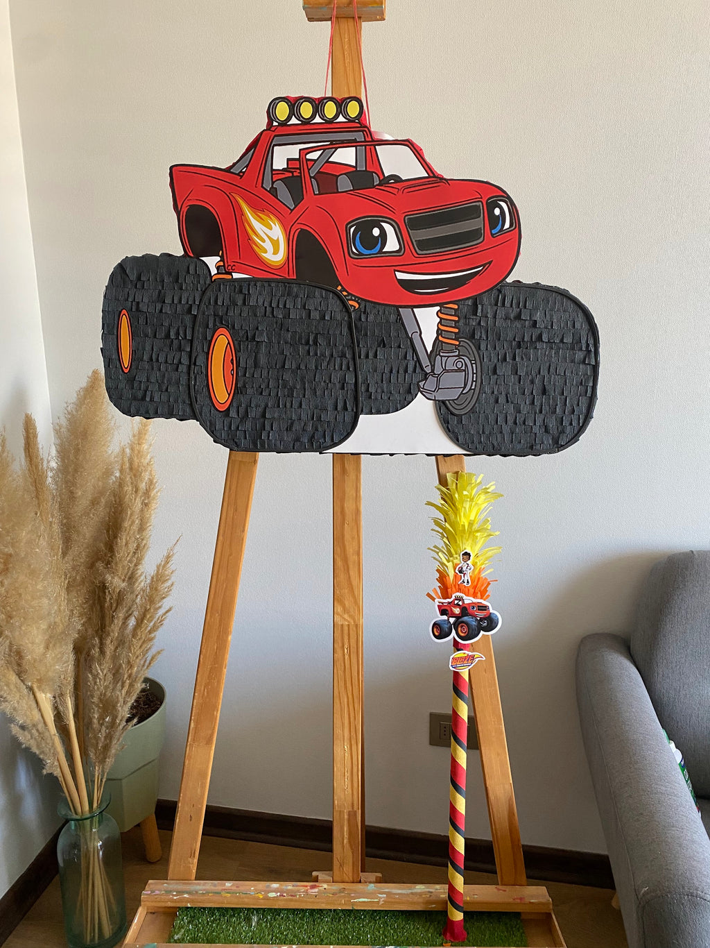 PIÑATA BLAZE 60CM PREMIUM