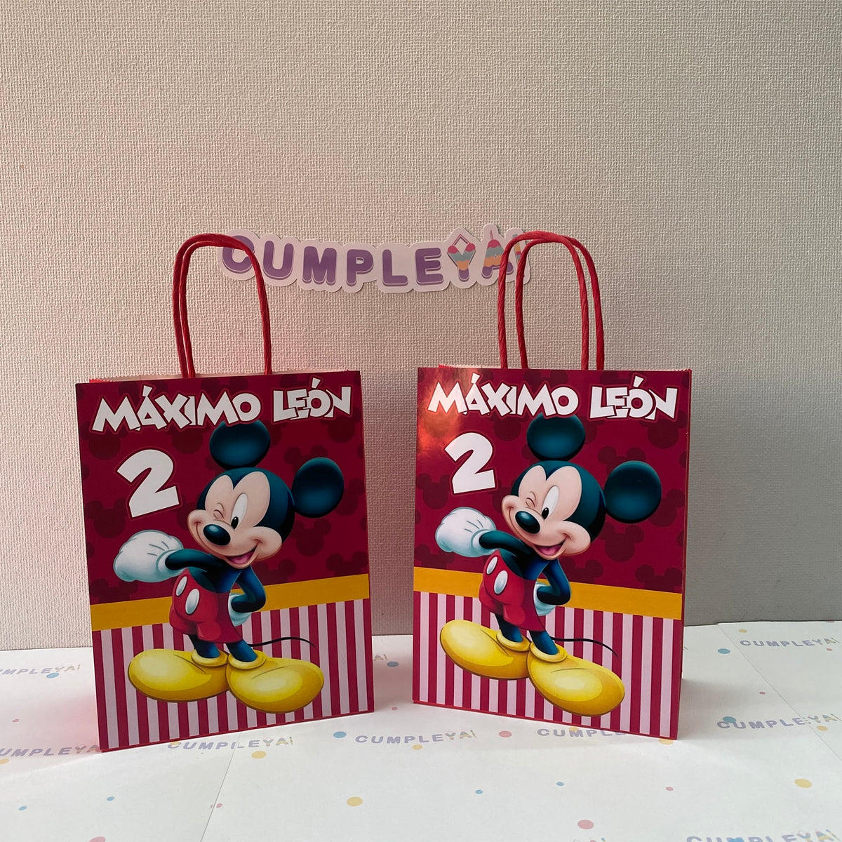 BOLSA SORPRESA 16 × 21 × 8 CM MICKEY FONDO ROJO