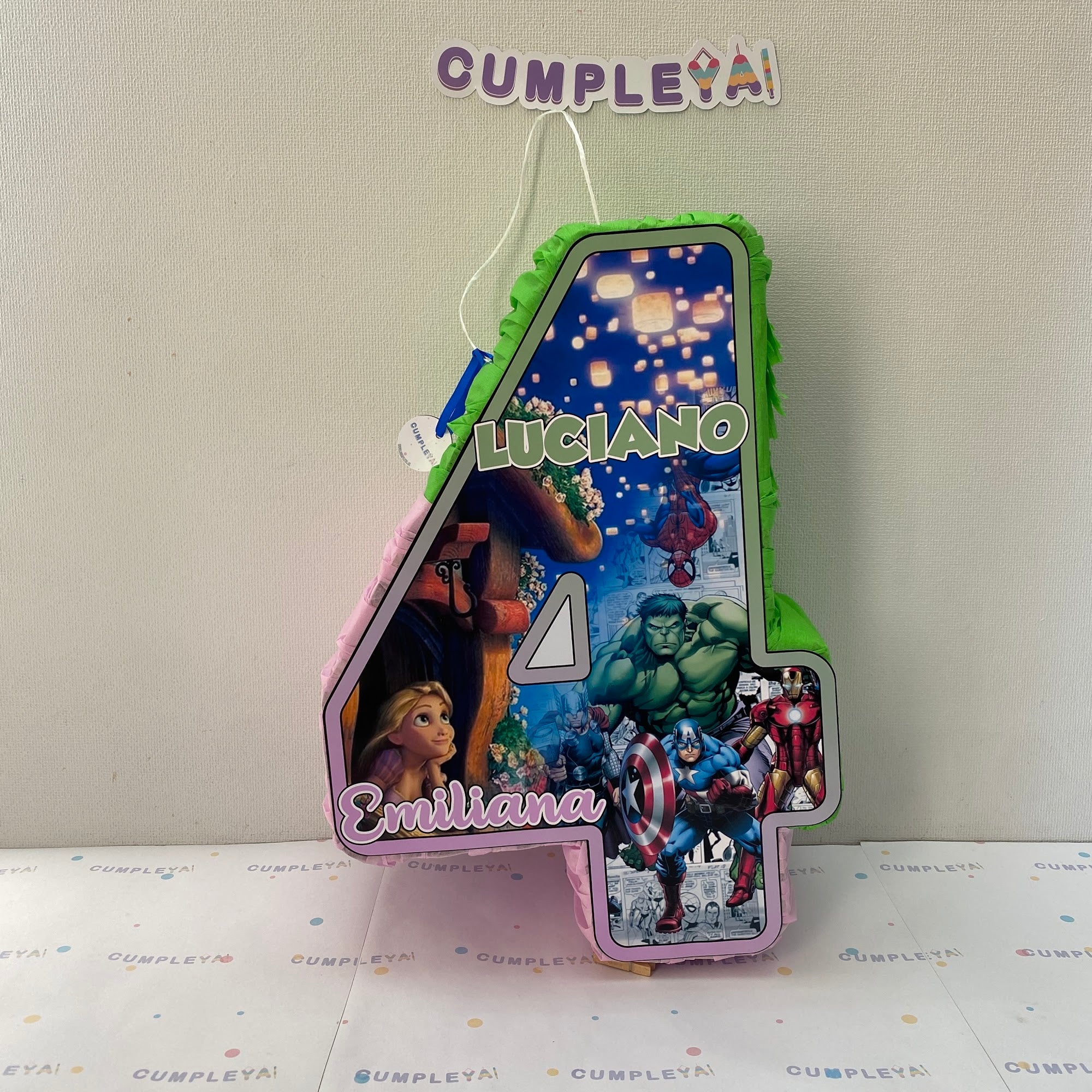 PIÑATA 40 CM NUMERO 4 AVENGERS Y RAPUNZEL