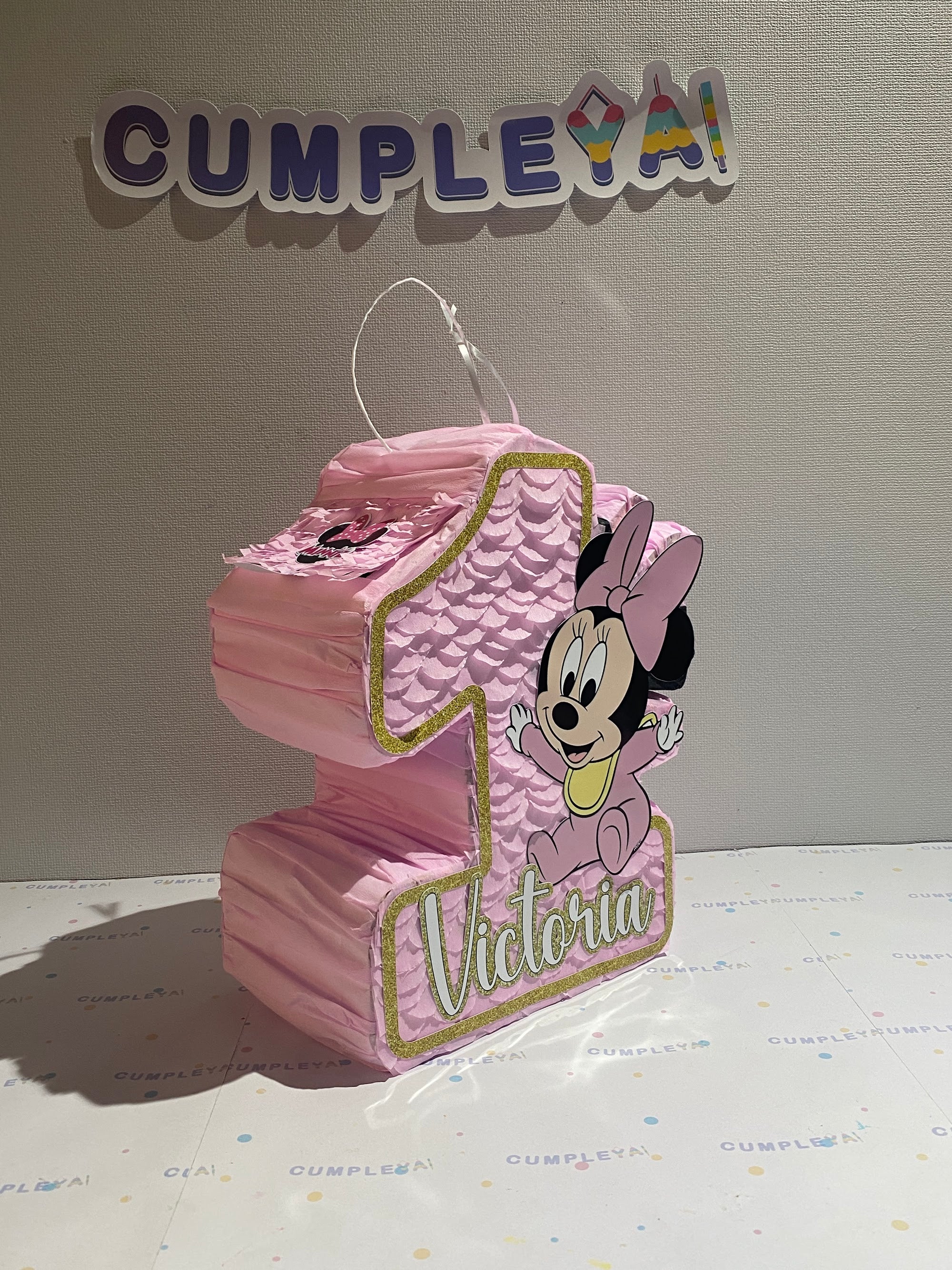 PIÑATA NUMERO 1 CON MINNIE BEBE 40CM PREMIUM