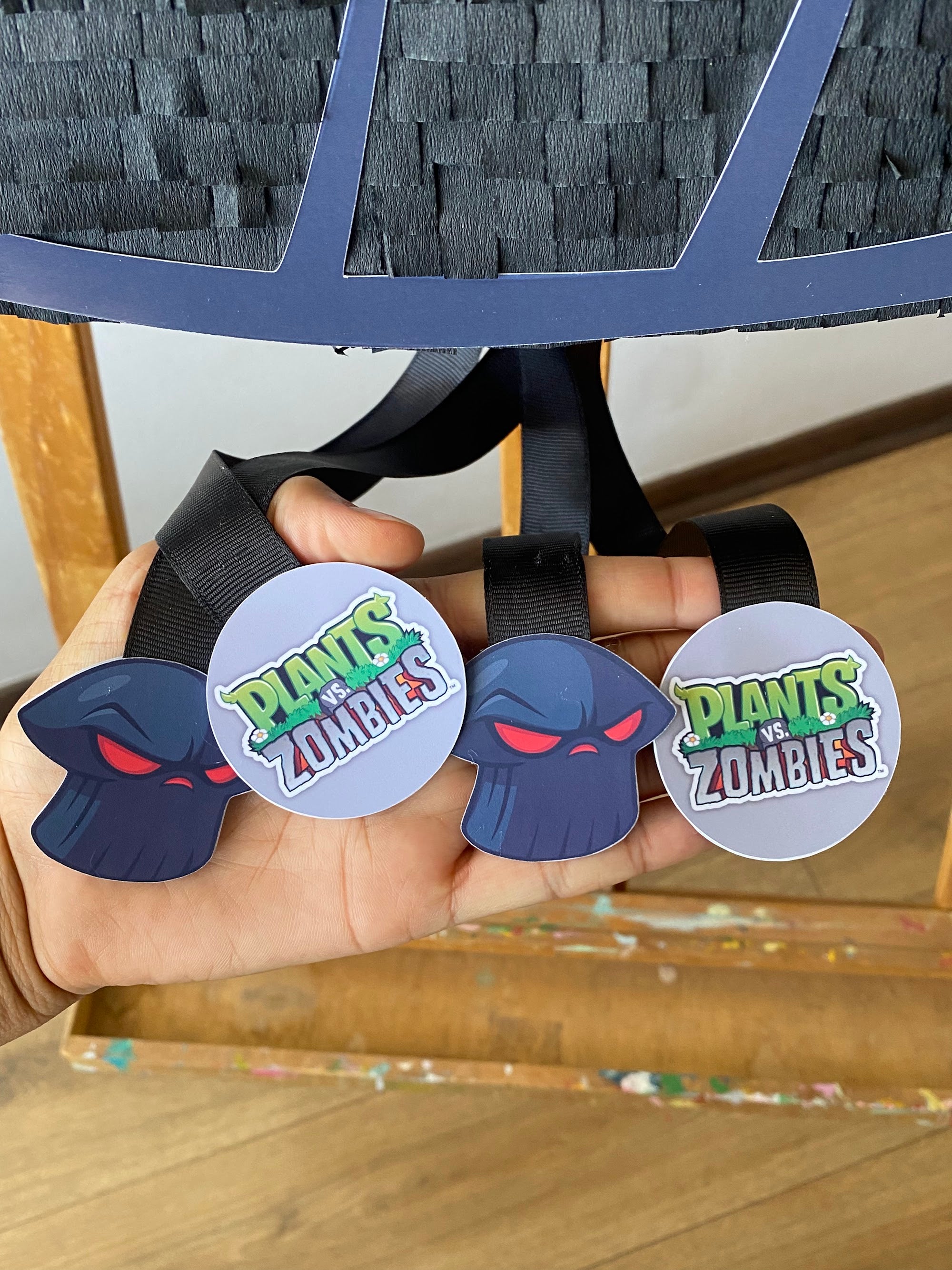 PIÑATA PETASETA 60CM PREMIUM