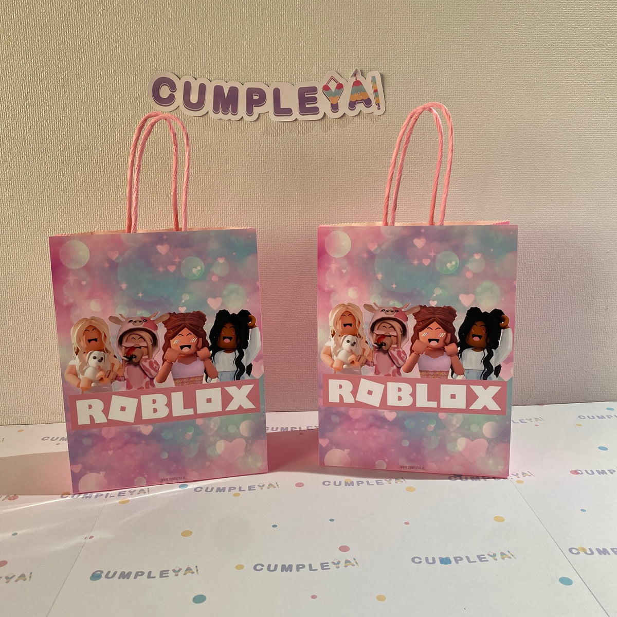 BOLSA SORPRESA 16 × 21 × 8 CM ROBLOX NIÑA