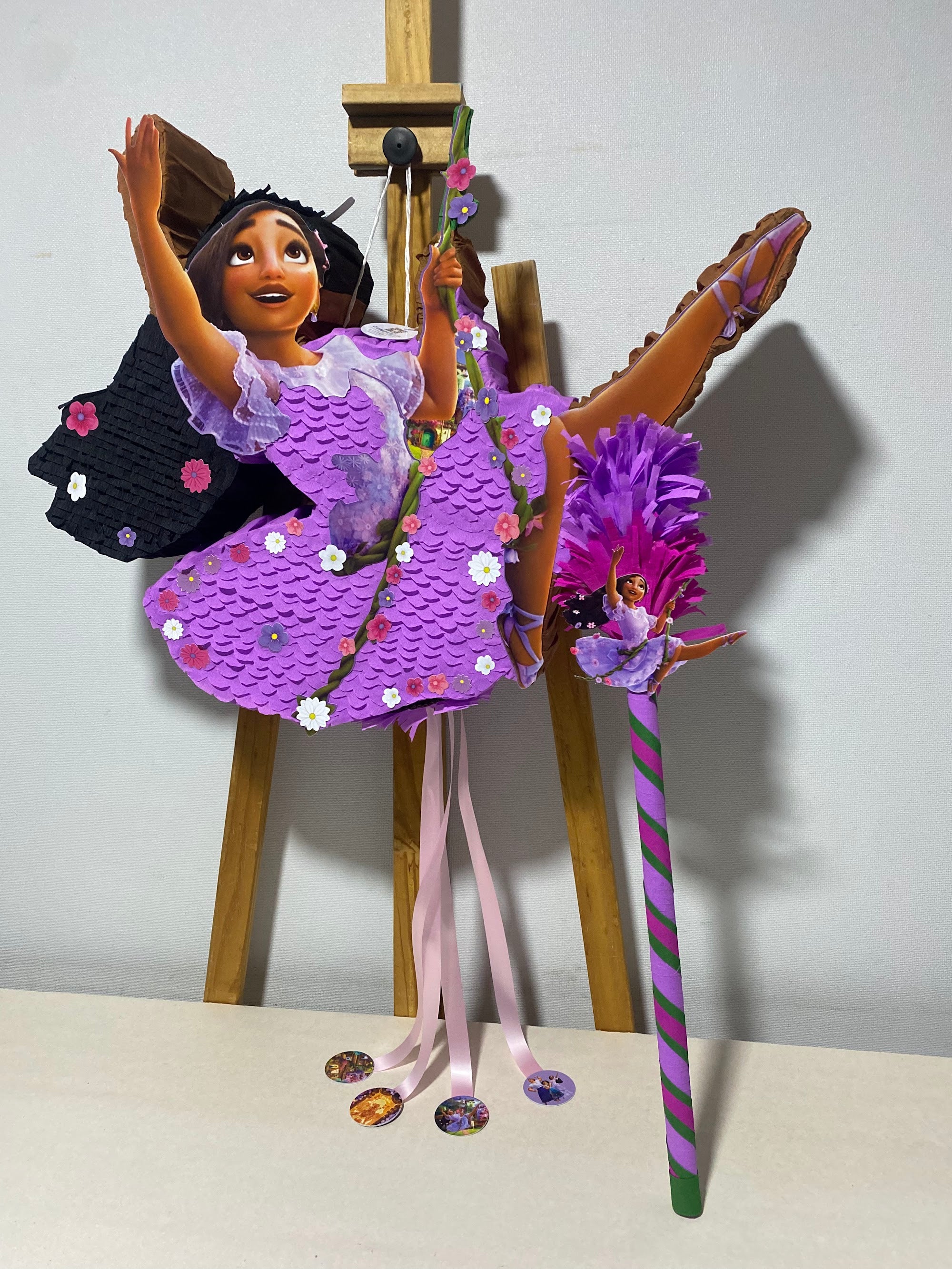 PIÑATA ISABELLA DE ENCANTO 60CM PREMIUM