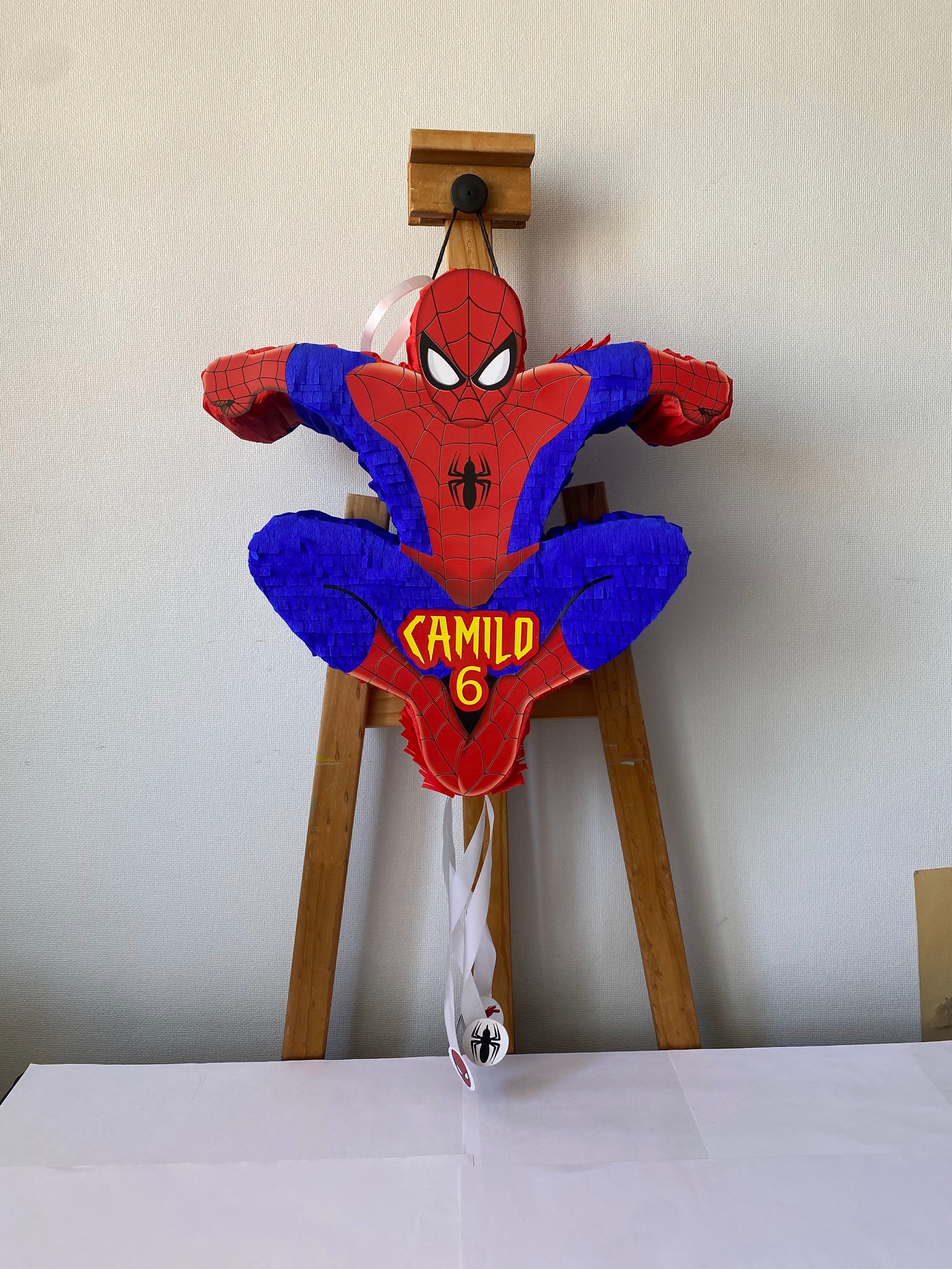 PIÑATA SPIDER-MAN HOMBRE ARAÑA 40CM PREMIUM