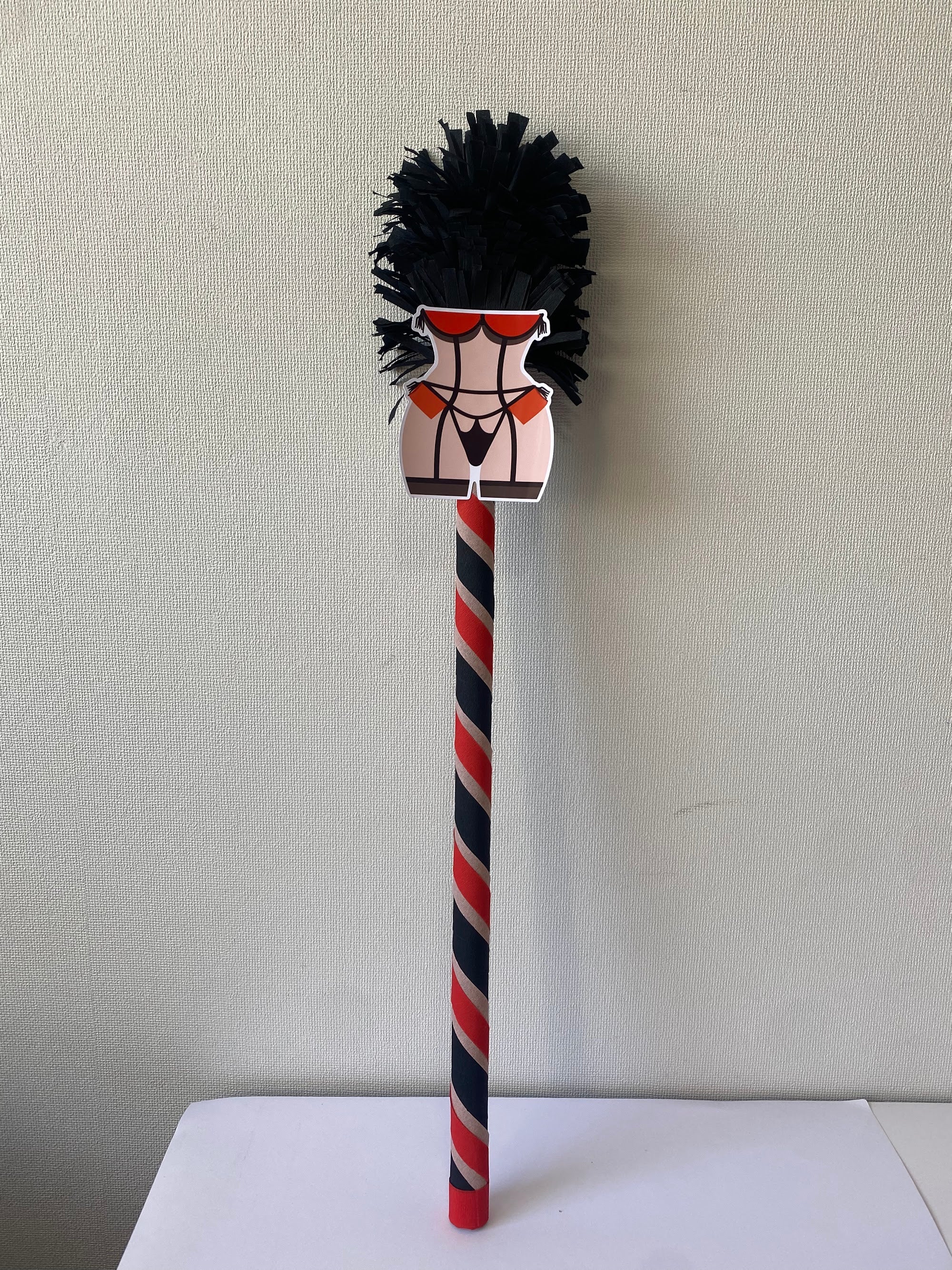 BASTÓN LENCERÍA EN CINTURA TEMÁTICO PARA PIÑATA