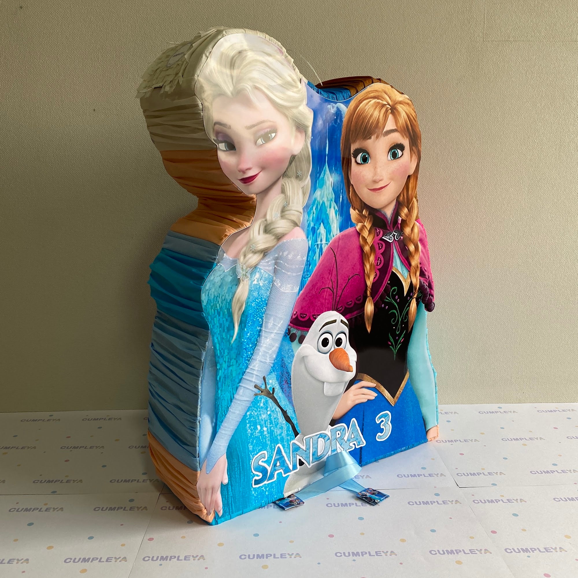 PIÑATA 60 CM FROZEN