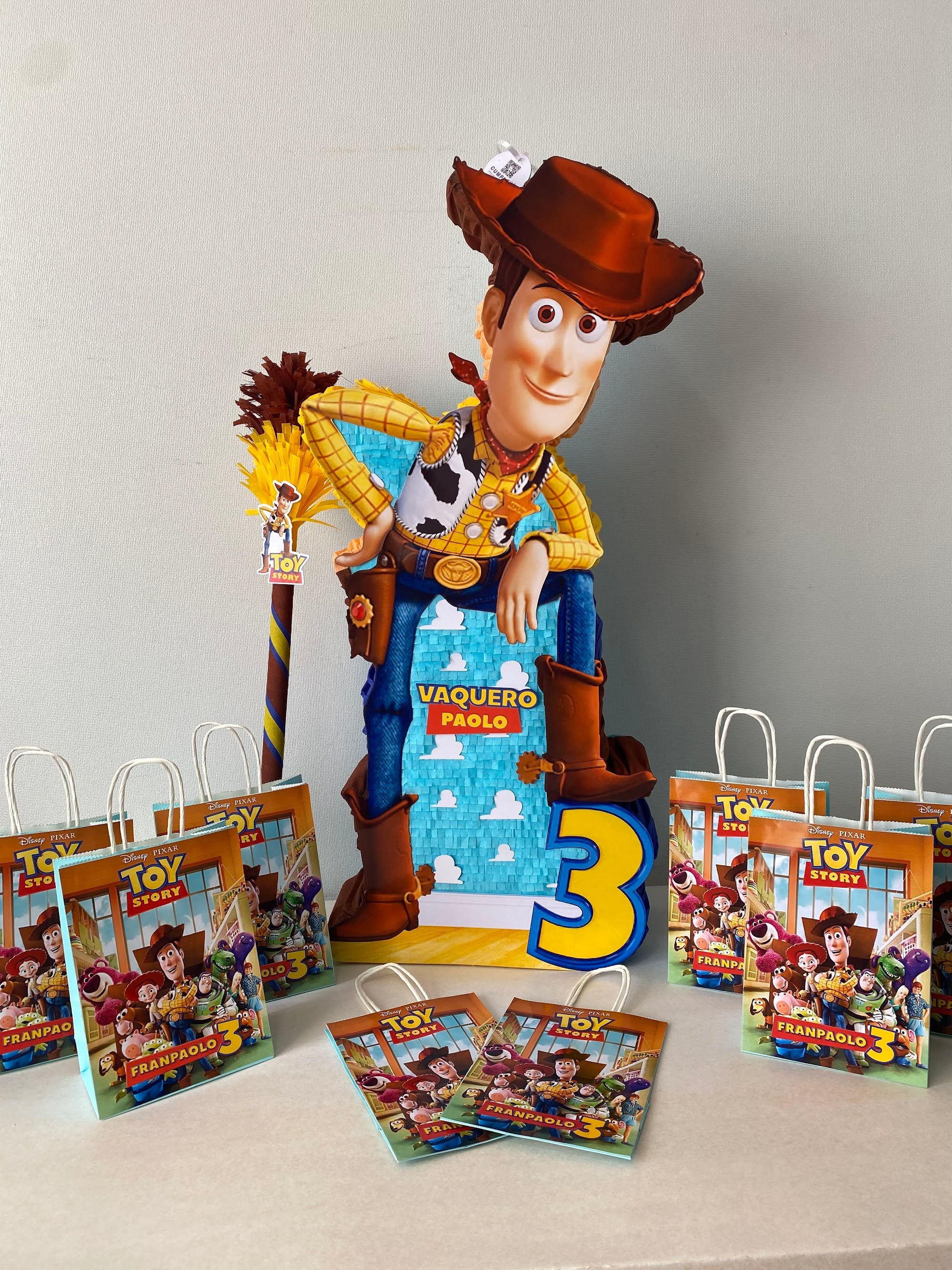 PIÑATA WOODY TOY STORY 60CM PREMIUM