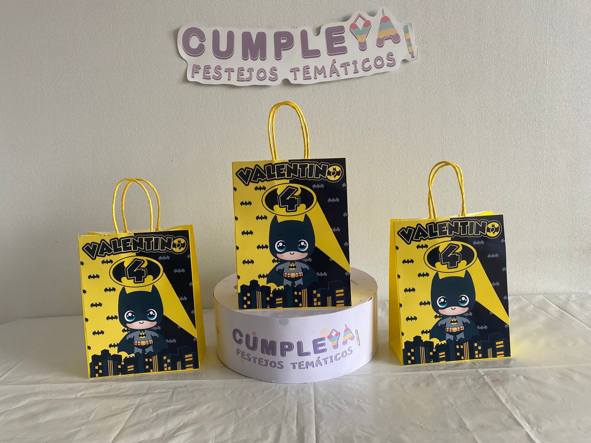 BOLSA SORPRESA 16 × 21 × 8 CM BATMAN NIÑO