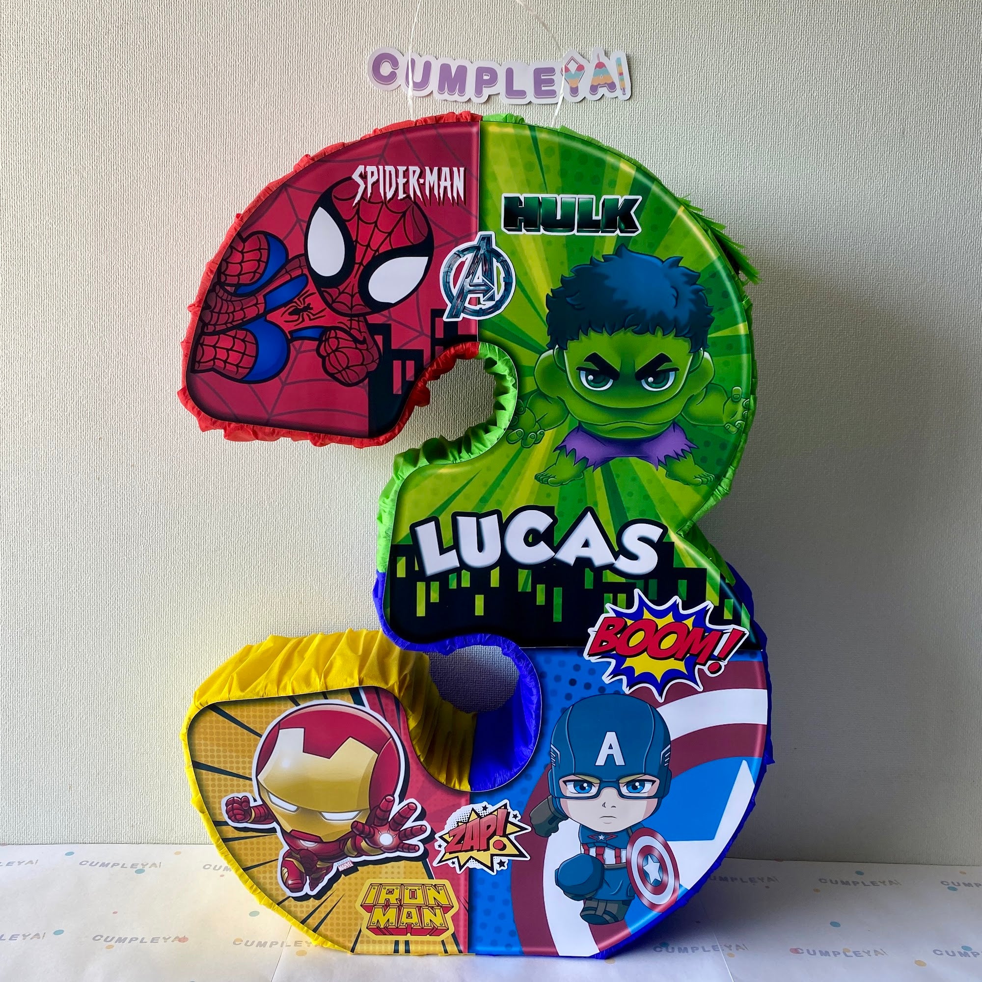 PIÑATA 60 CM XL NUMERO 3 LOS VENGADORES BEBES