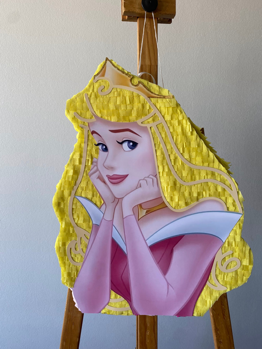 PIÑATA PRINCESA AURORA 40CM PREMIUM