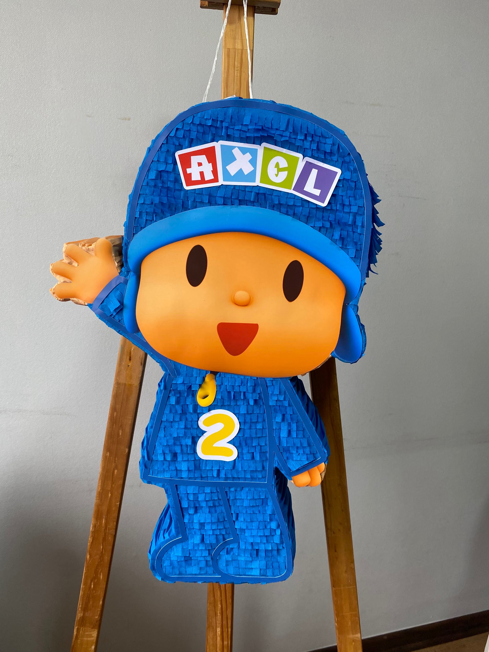 PIÑATA POCOYO CUERPO ENTERO 60CM PREMIUM