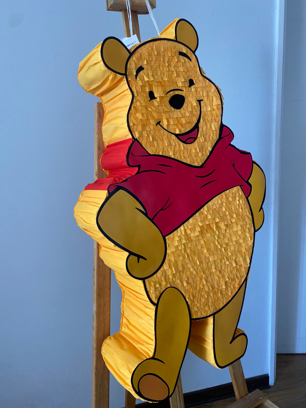 PIÑATA WINNIE POOH 60CM PREMIUM