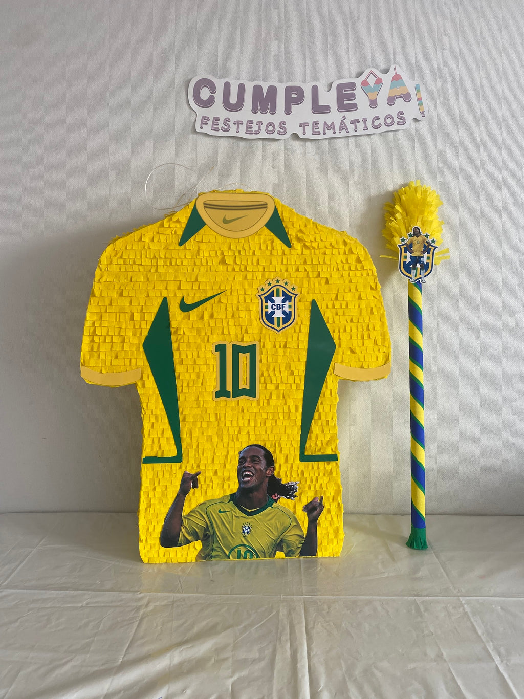 PIÑATA CAMISA BRASIL RONALDINHO 60CM PREMIUM