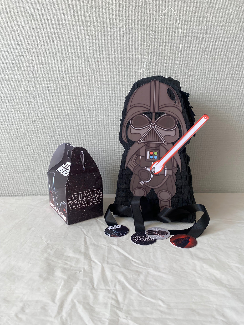 PIÑATA DARTH VADER STAR WARS 40CM PREMIUM