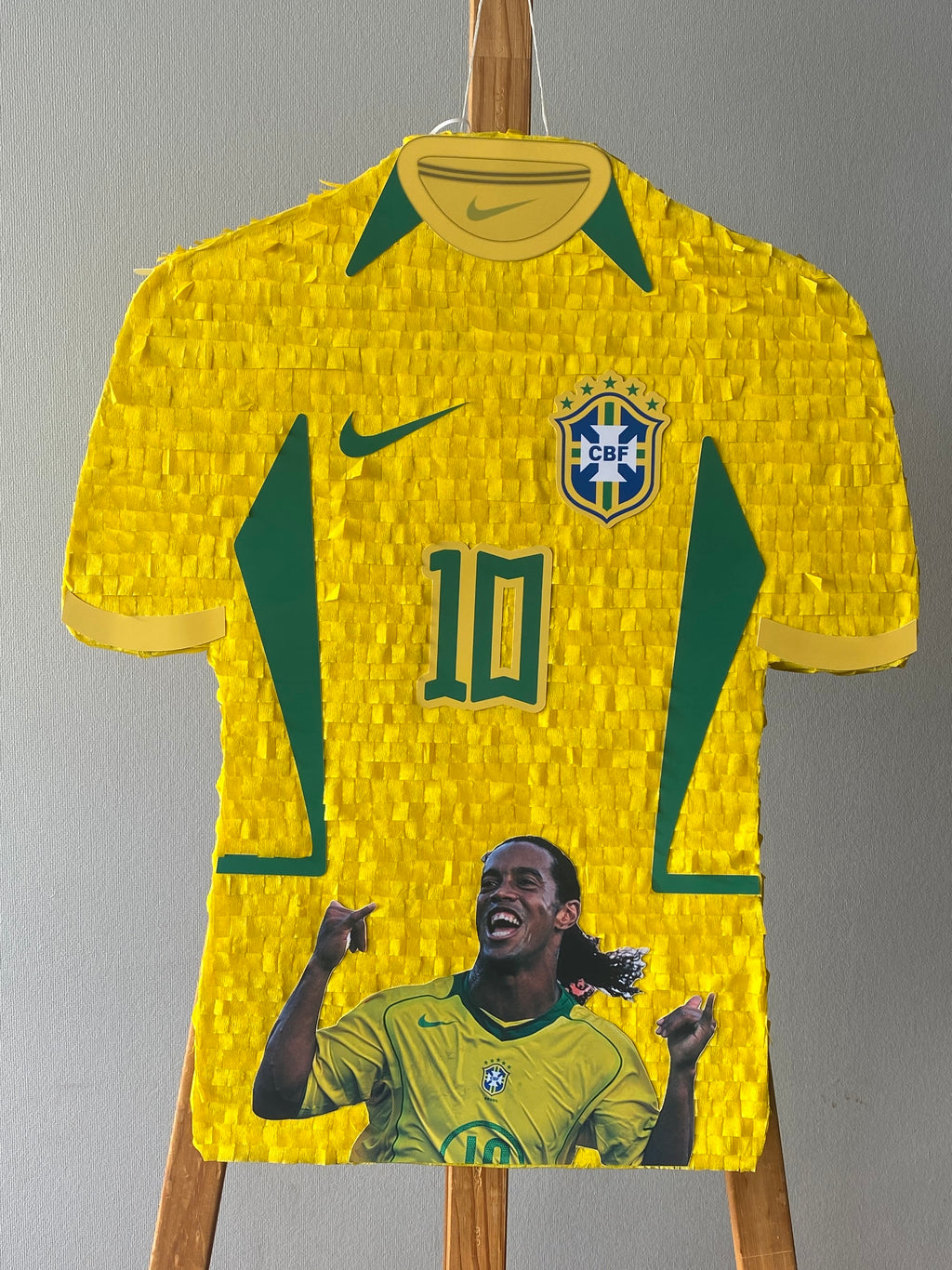 PIÑATA CAMISA BRASIL RONALDINHO 60CM PREMIUM