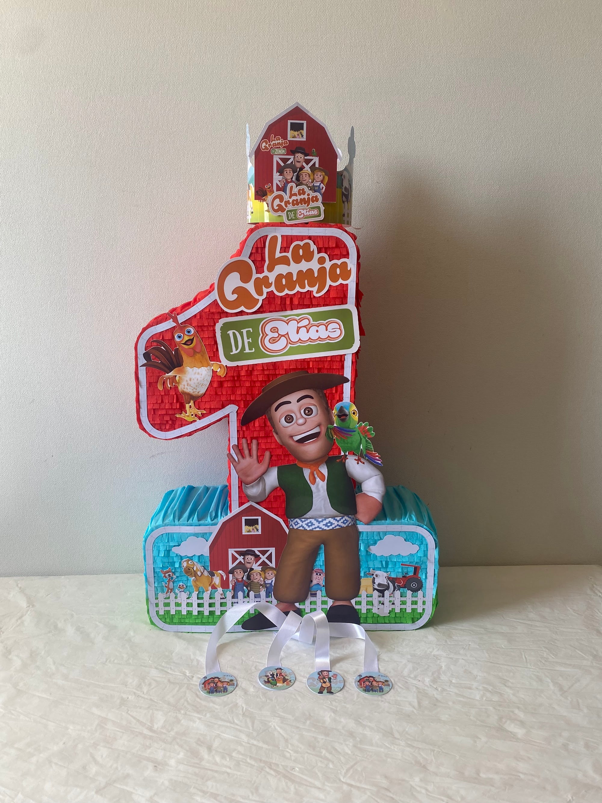 PIÑATA NUMERO 1 GRANJA DE ZENON 60CM PREMIUM