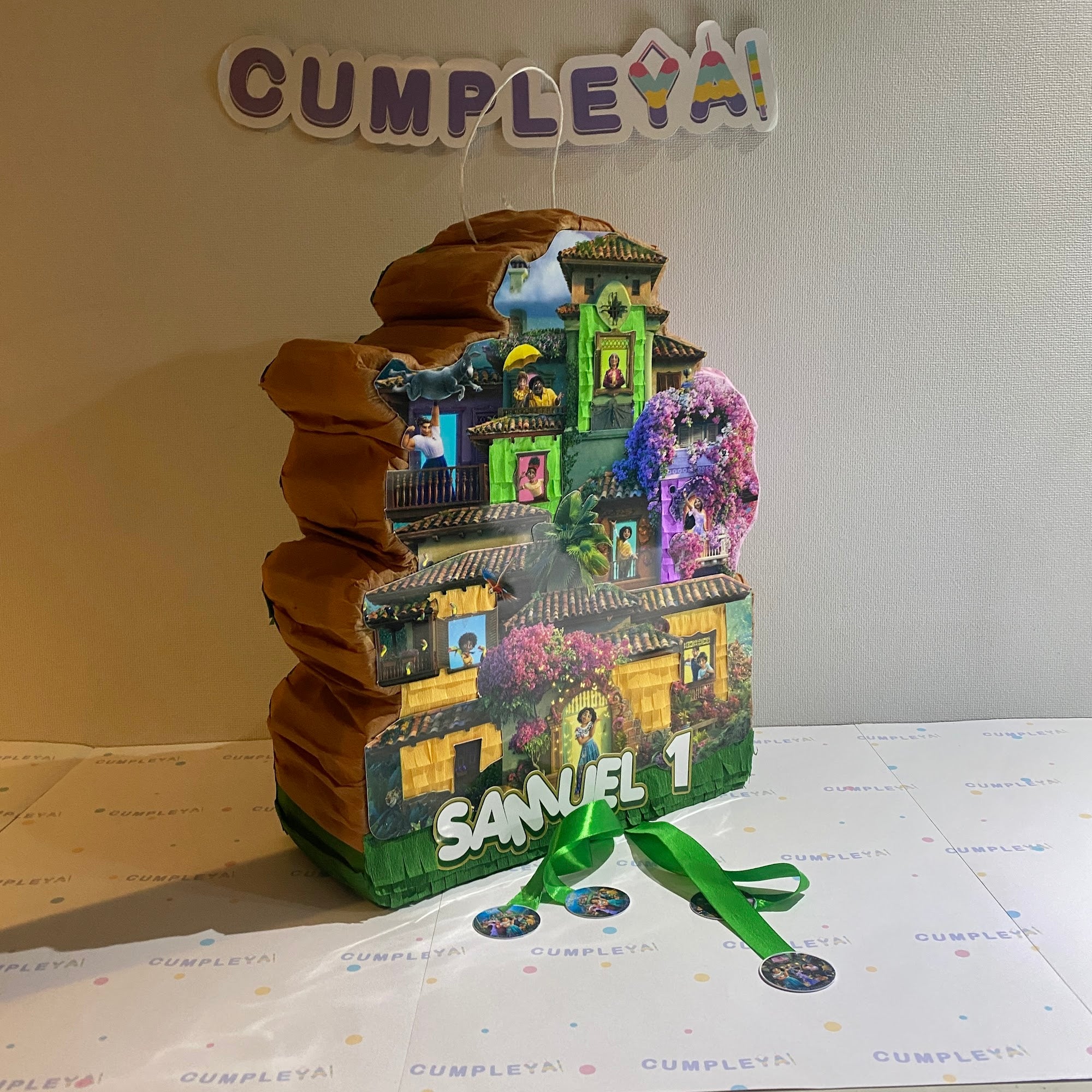 PIÑATA LA CASA 40CM PREMIUM