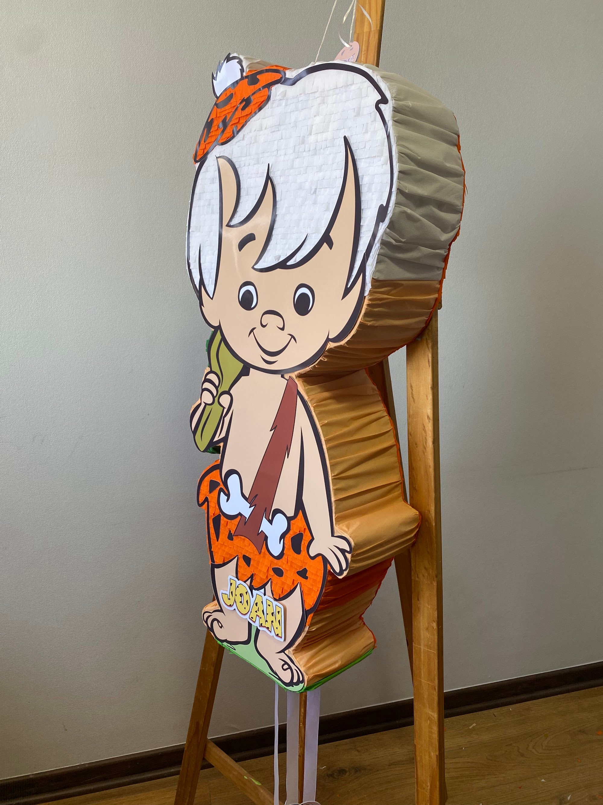 PIÑATA BAM BAM DE PICAPIEDRAS 60CM PREMIUM