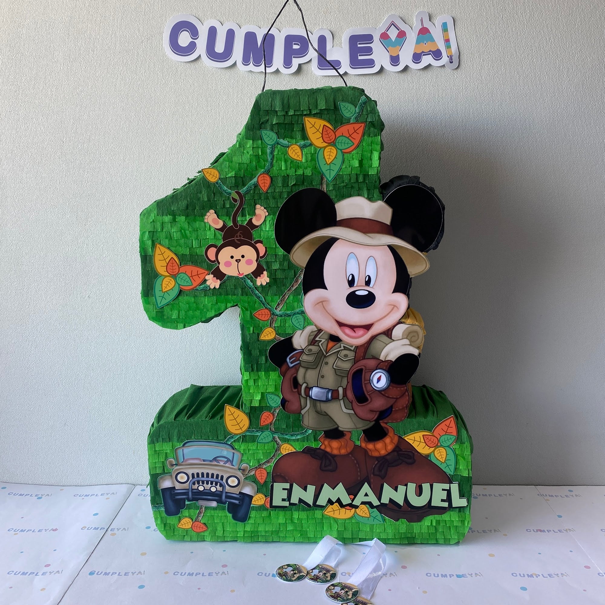 PIÑATA NÚMERO 1 CON MICKEY SAFARI 60CM PREMIUM