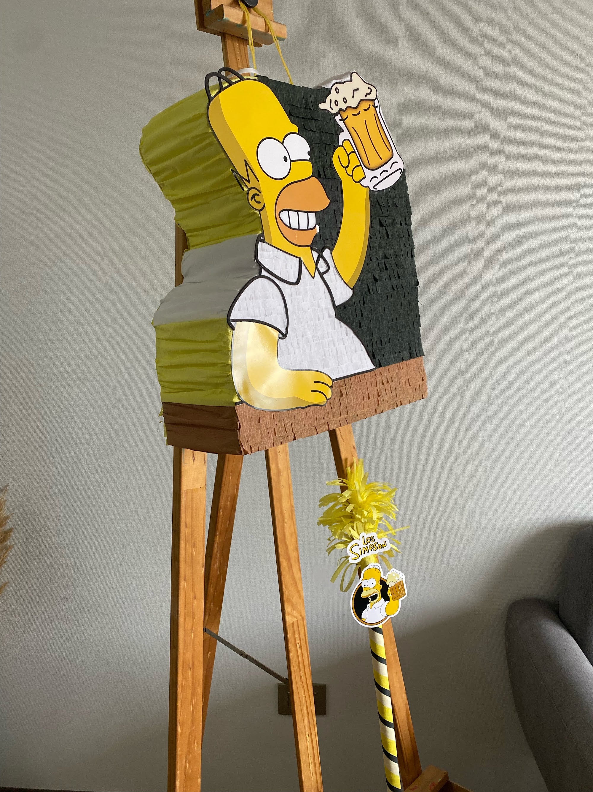 PIÑATA HOMERO SIMPSON 40CM PREMIUM