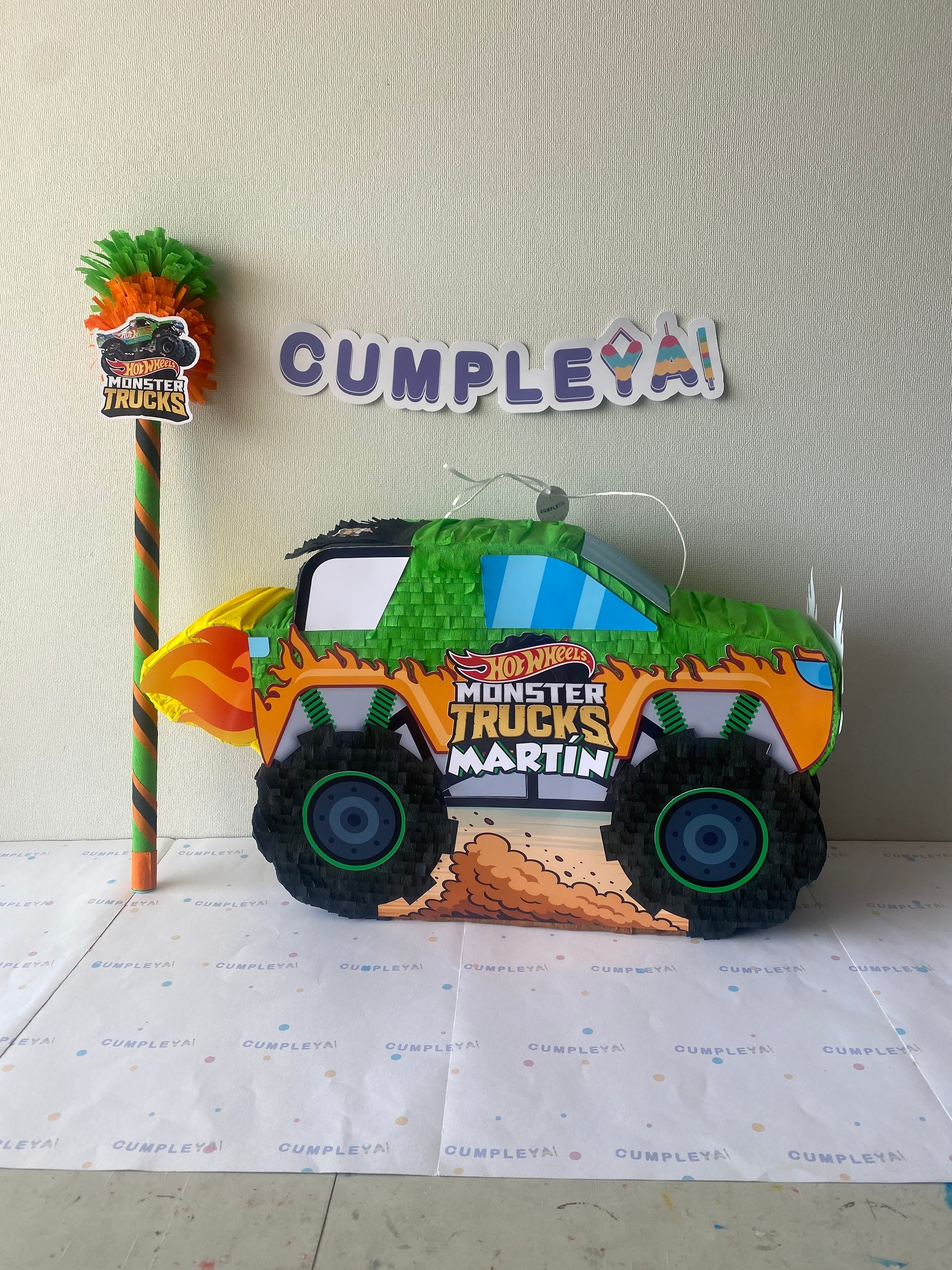 PIÑATA MONSTER TRUCK VERDE 60CM PREMIUM