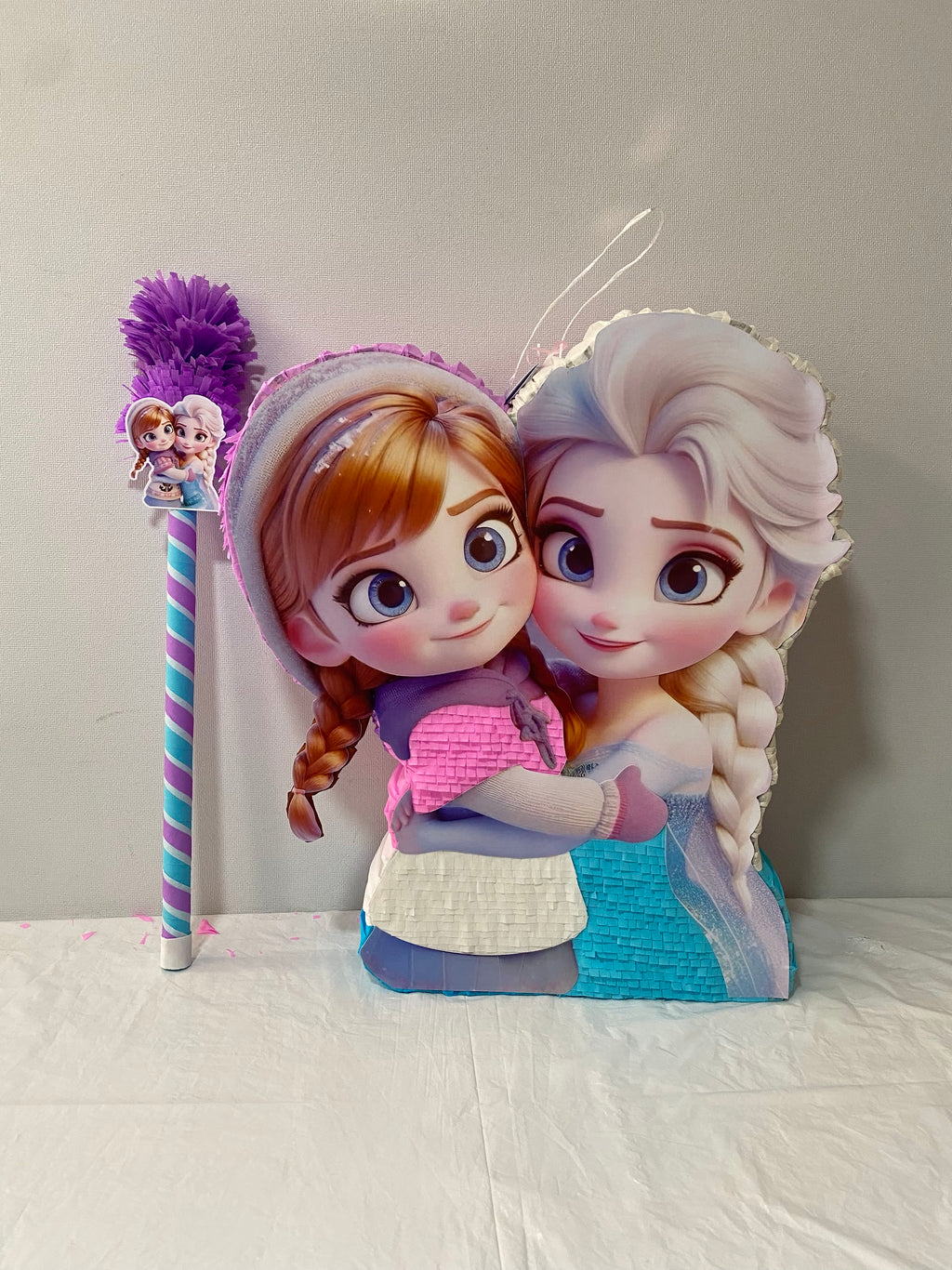PIÑATA ELSA Y ANNA BEBE 60CM PREMIUM